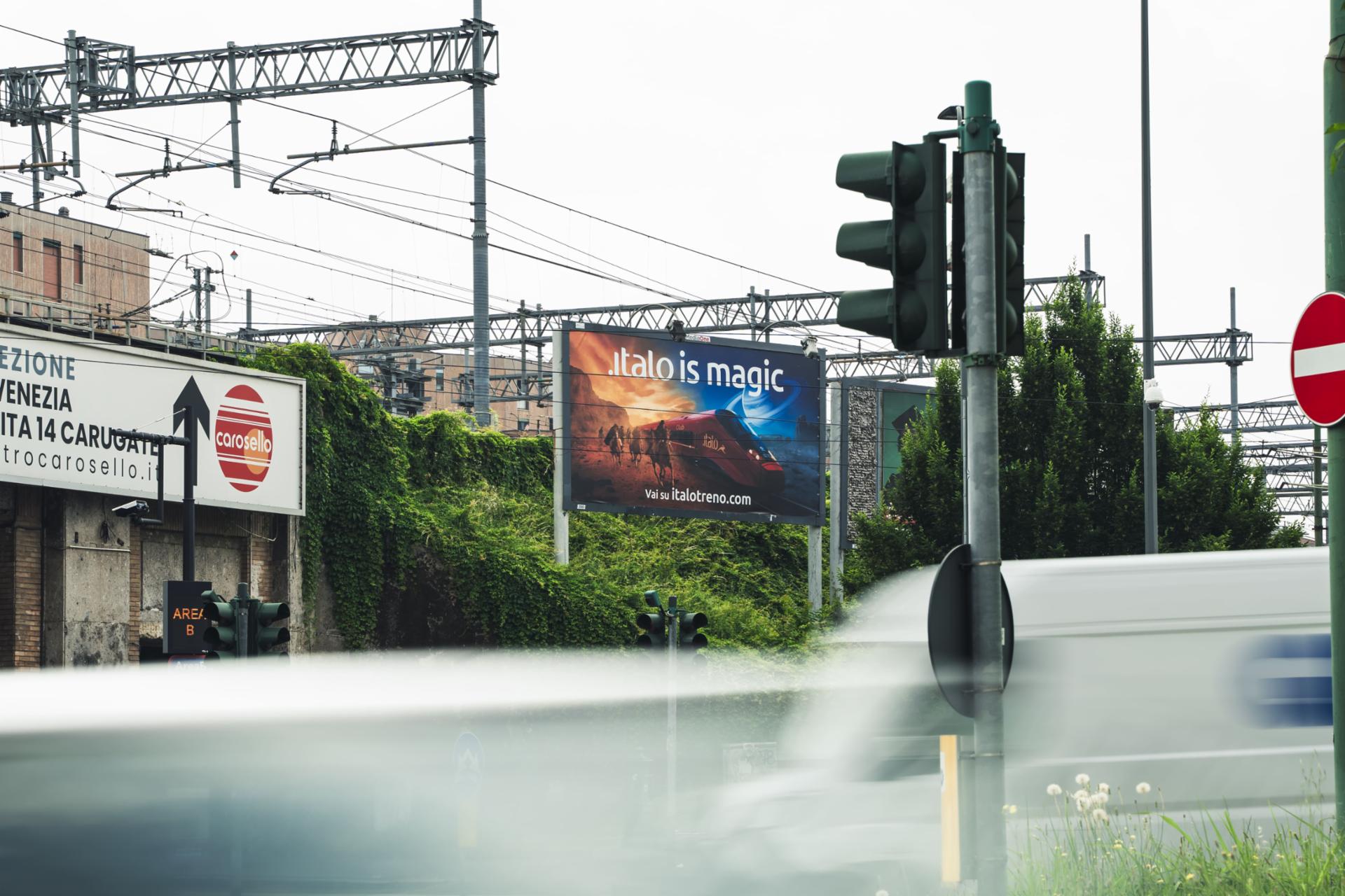Impianto POSTER a Milano, in zona Desy's Beauty Center