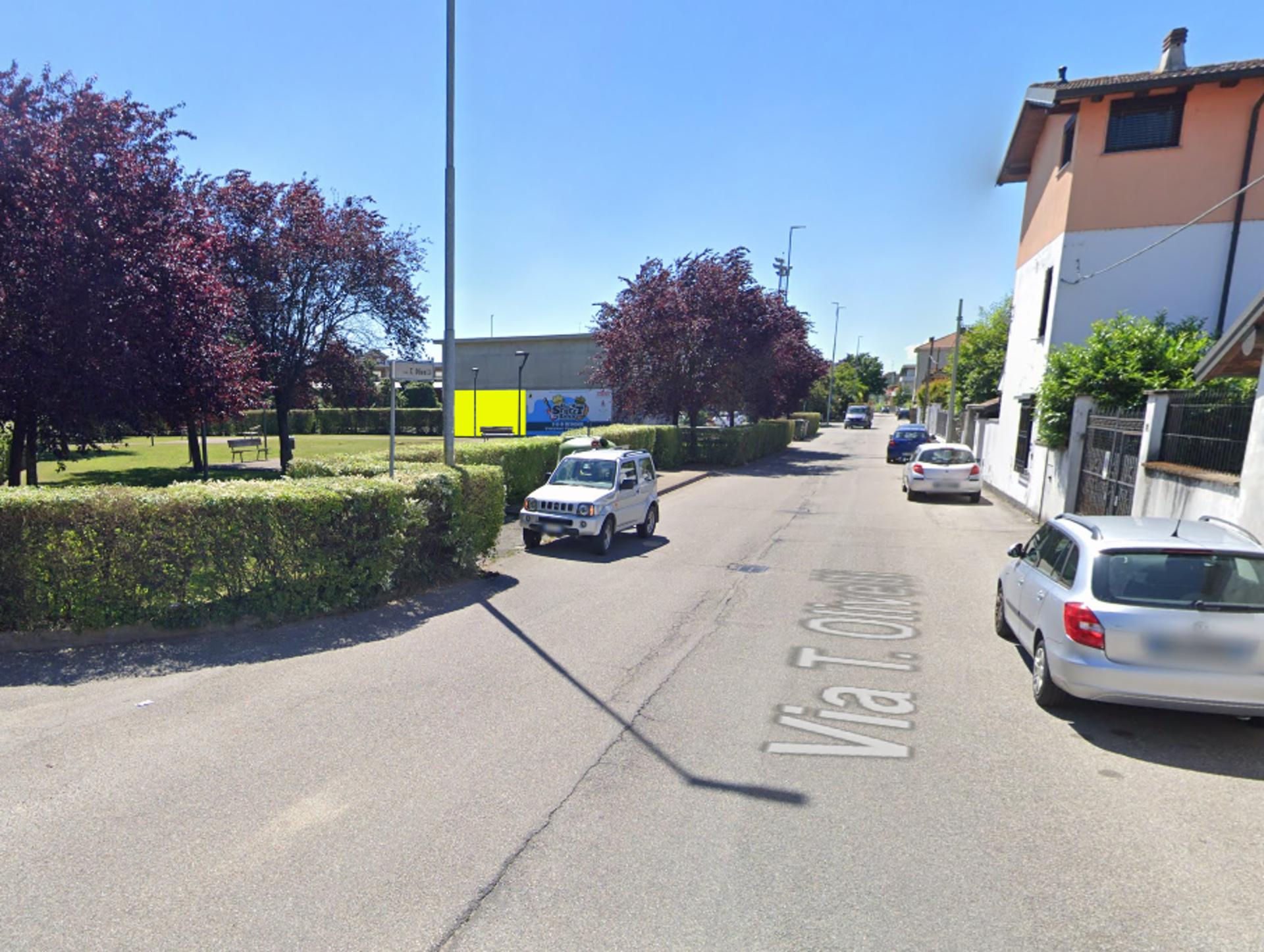 Impianto 6 X 3 a Vigevano, in zona Sushi Kami