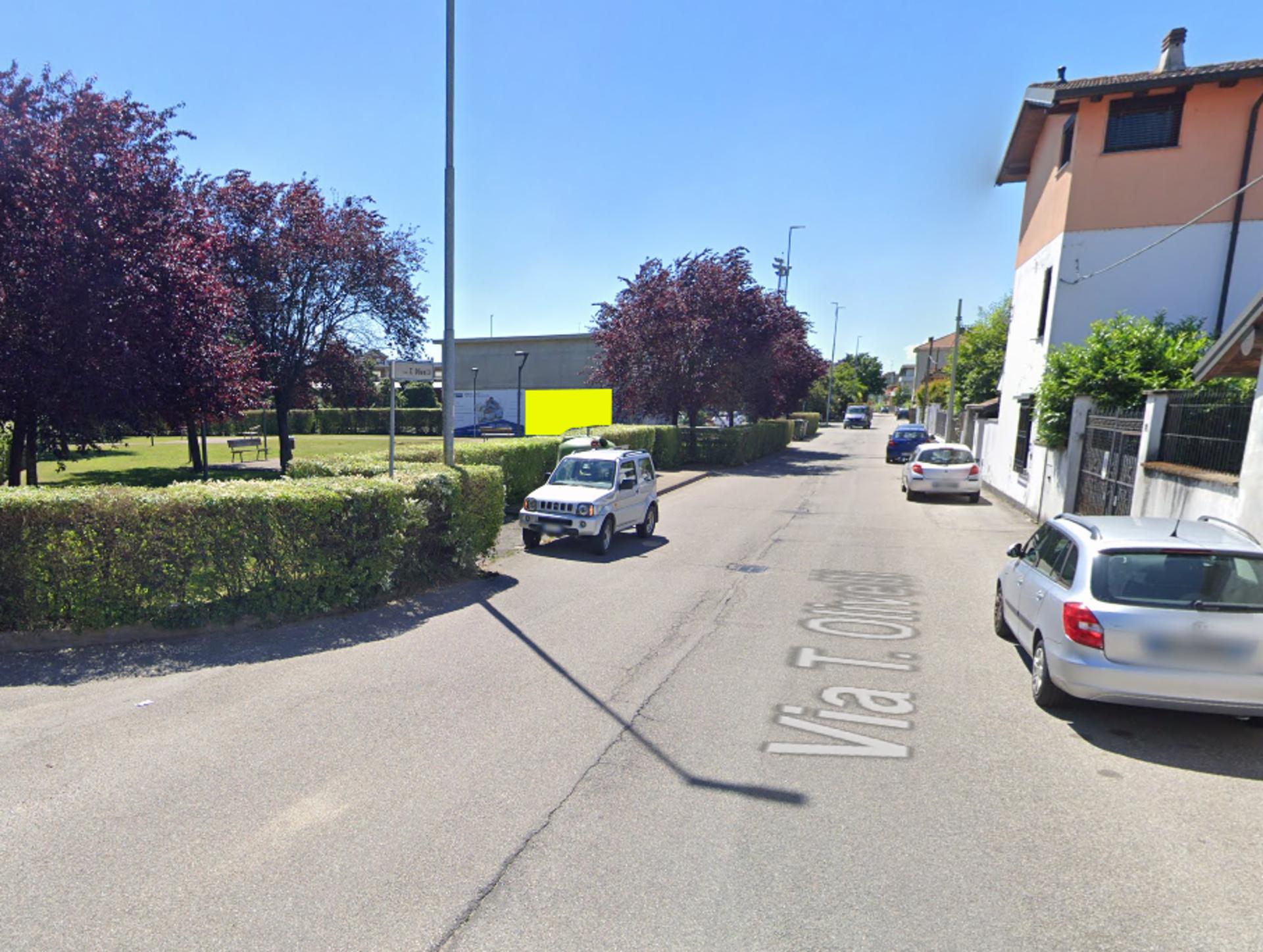 Impianto 6 X 3 a Vigevano, in zona Sushi Kami