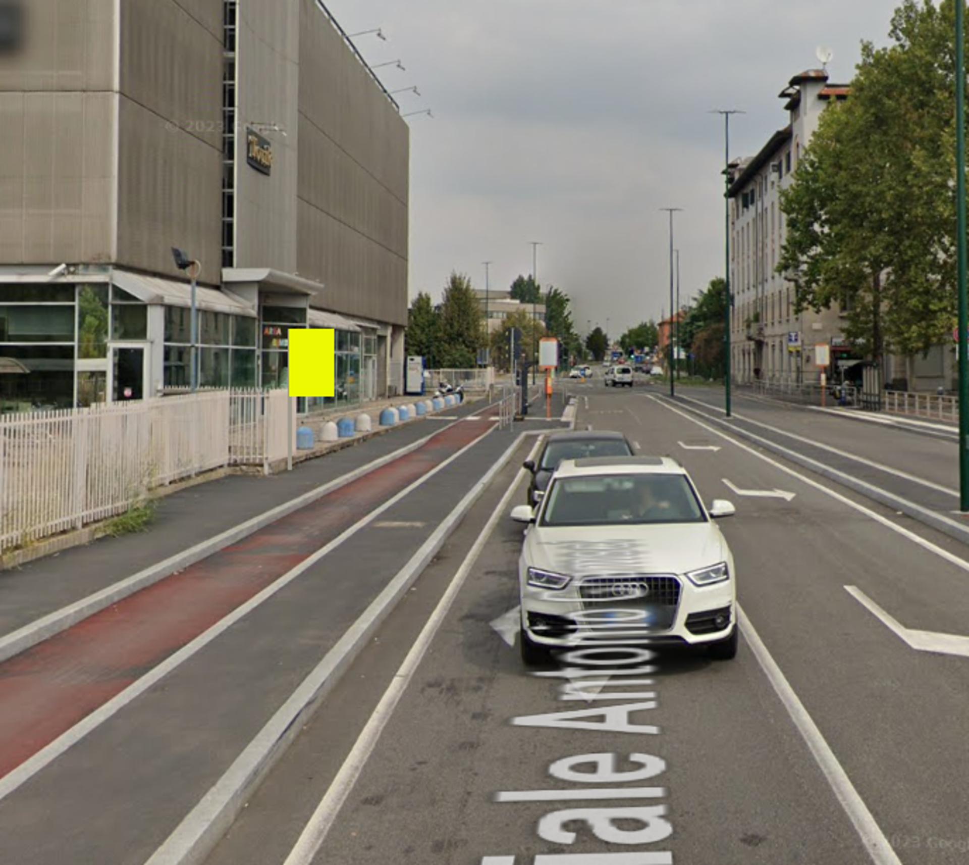 Impianto CARTELLONISTICA a Sesto San Giovanni, in zona Scavolini