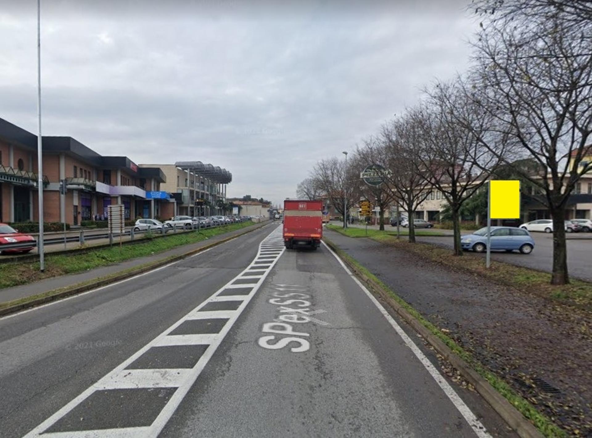 Impianto CARTELLONISTICA a Bareggio, in zona Coop