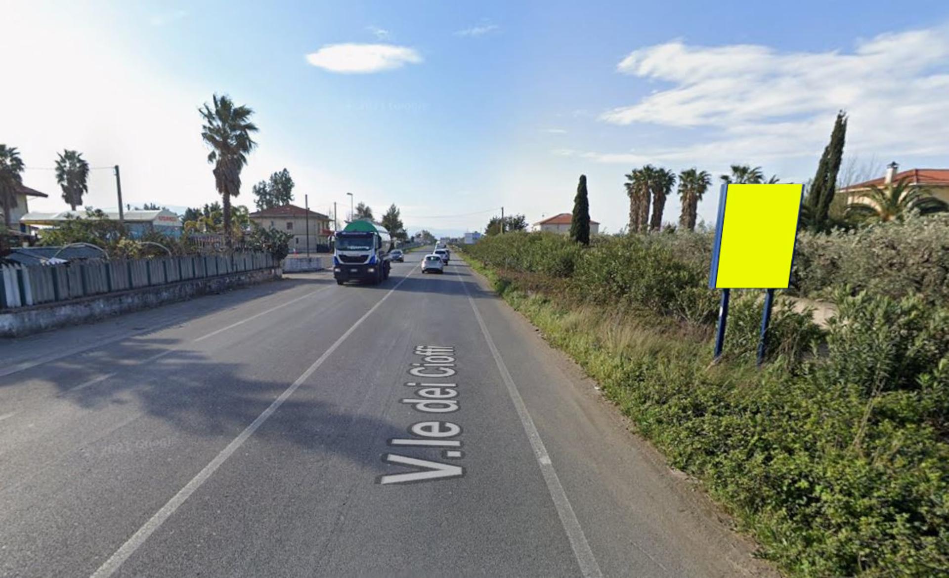 Impianto CARTELLONISTICA a Eboli, in zona Ristorante La locanda di Bacco
