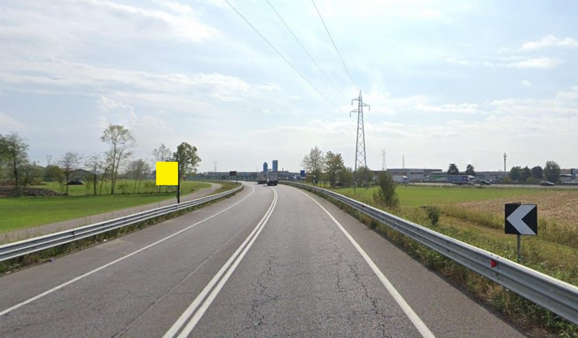 Impianto CARTELLONISTICA a Bolgare, in zona Foppa Pedretti S.p.A. - Spaccio