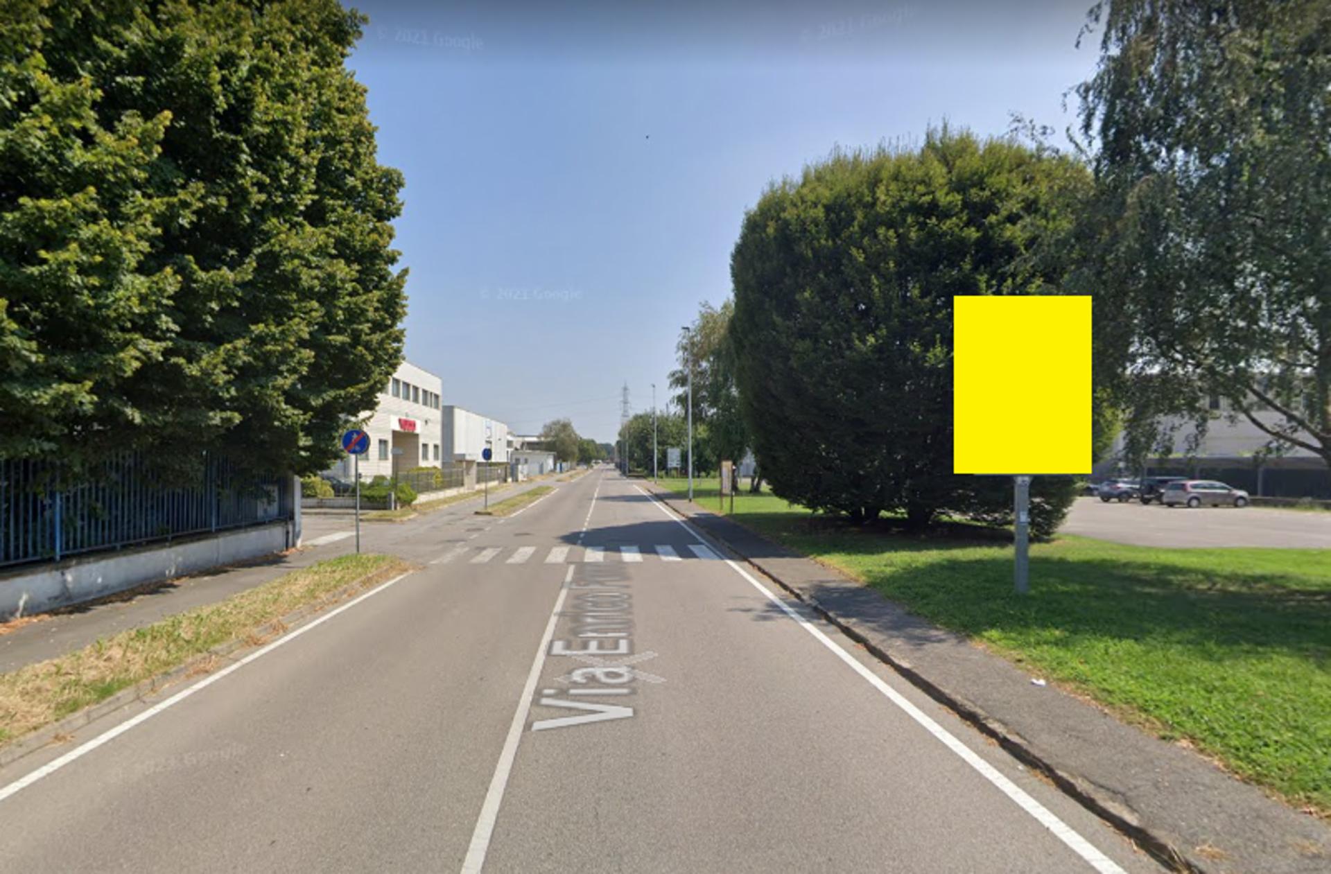 Impianto CARTELLONISTICA a Caronno Pertusella, in zona Mec shopping