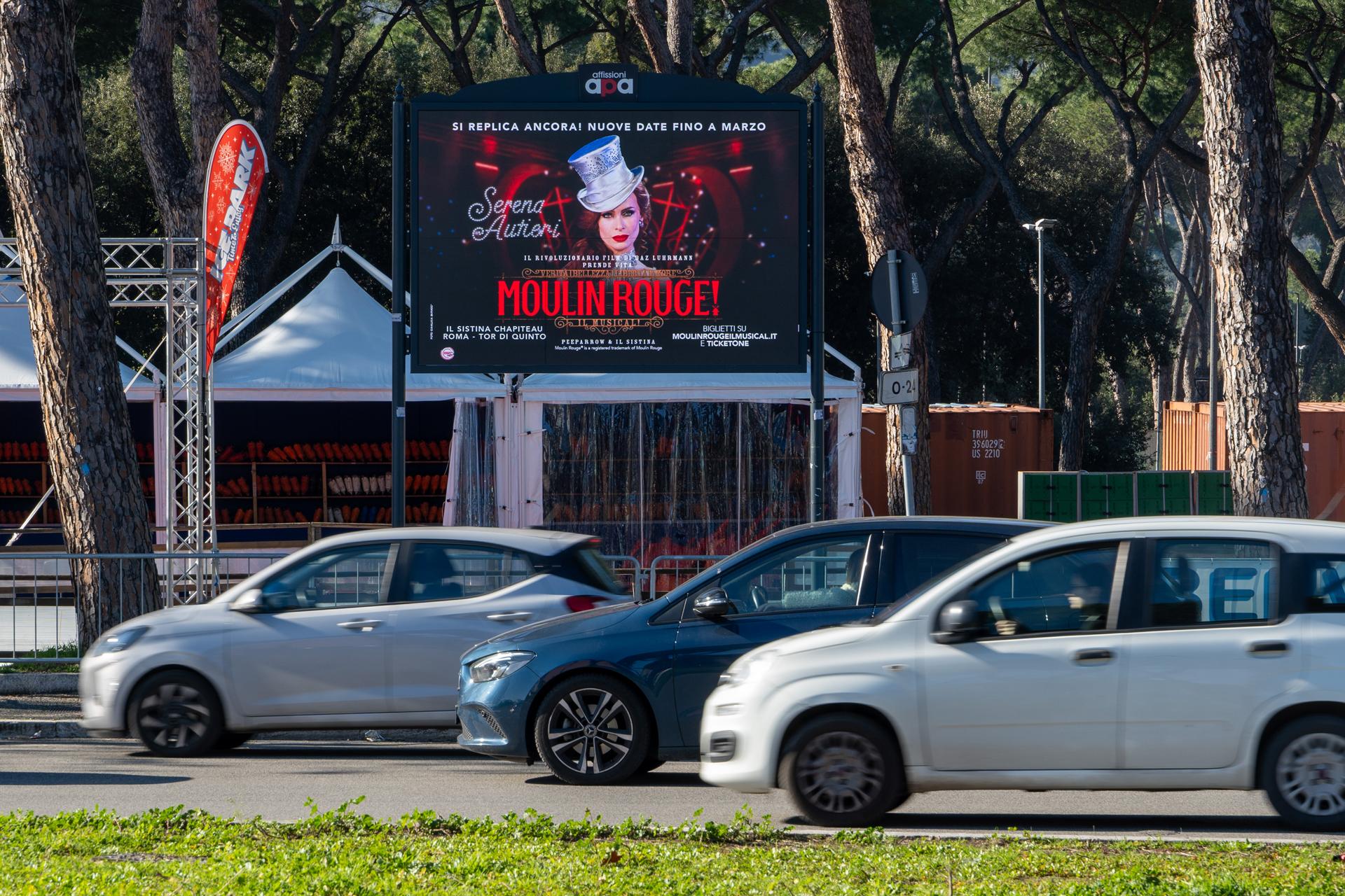 Impianto DISPLAY / LED a Roma, in zona pensavo peggio - dolce e un po' salato