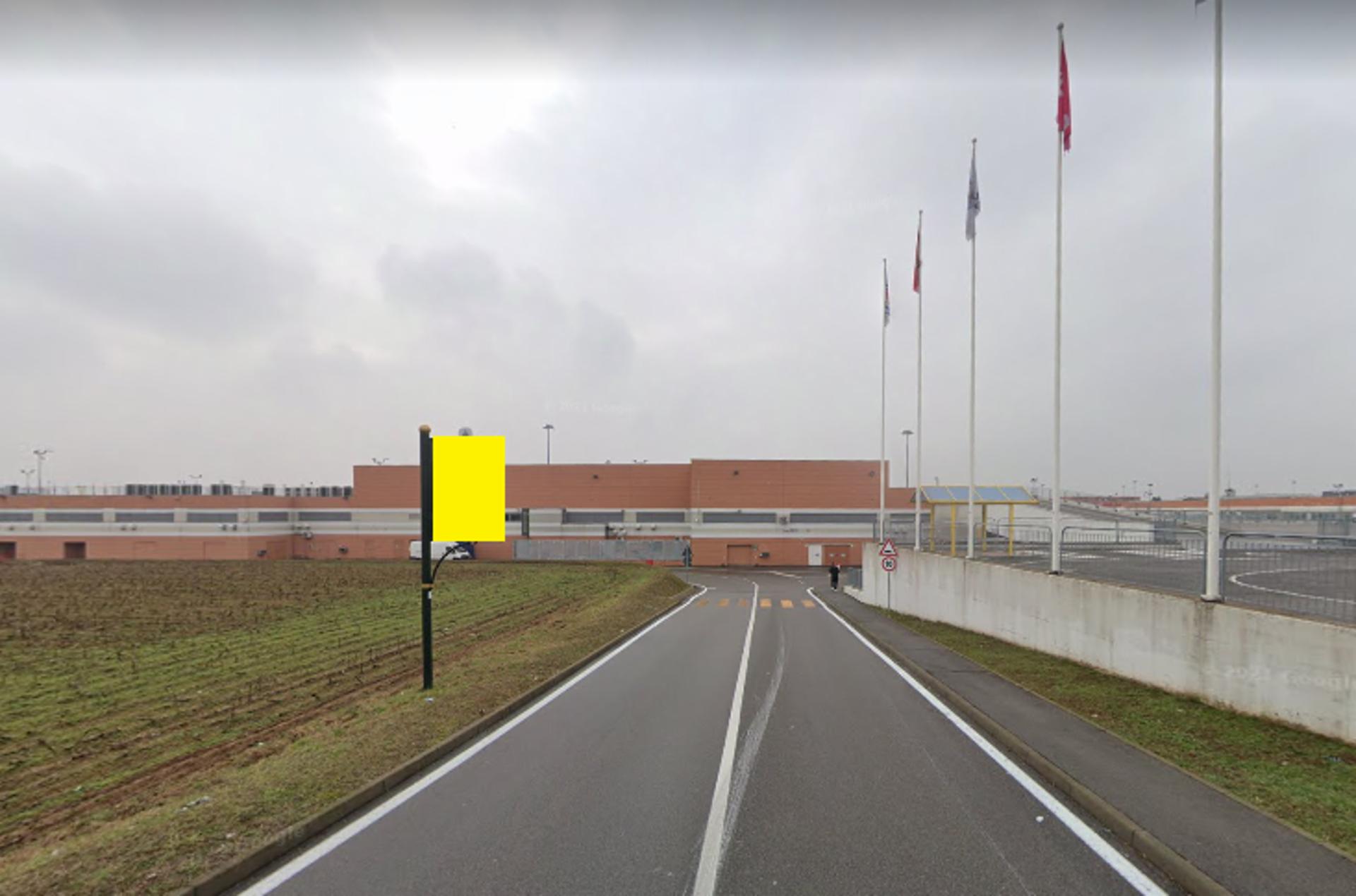 Impianto CARTELLONISTICA a Cornate d'Adda, in zona Ricci Casa