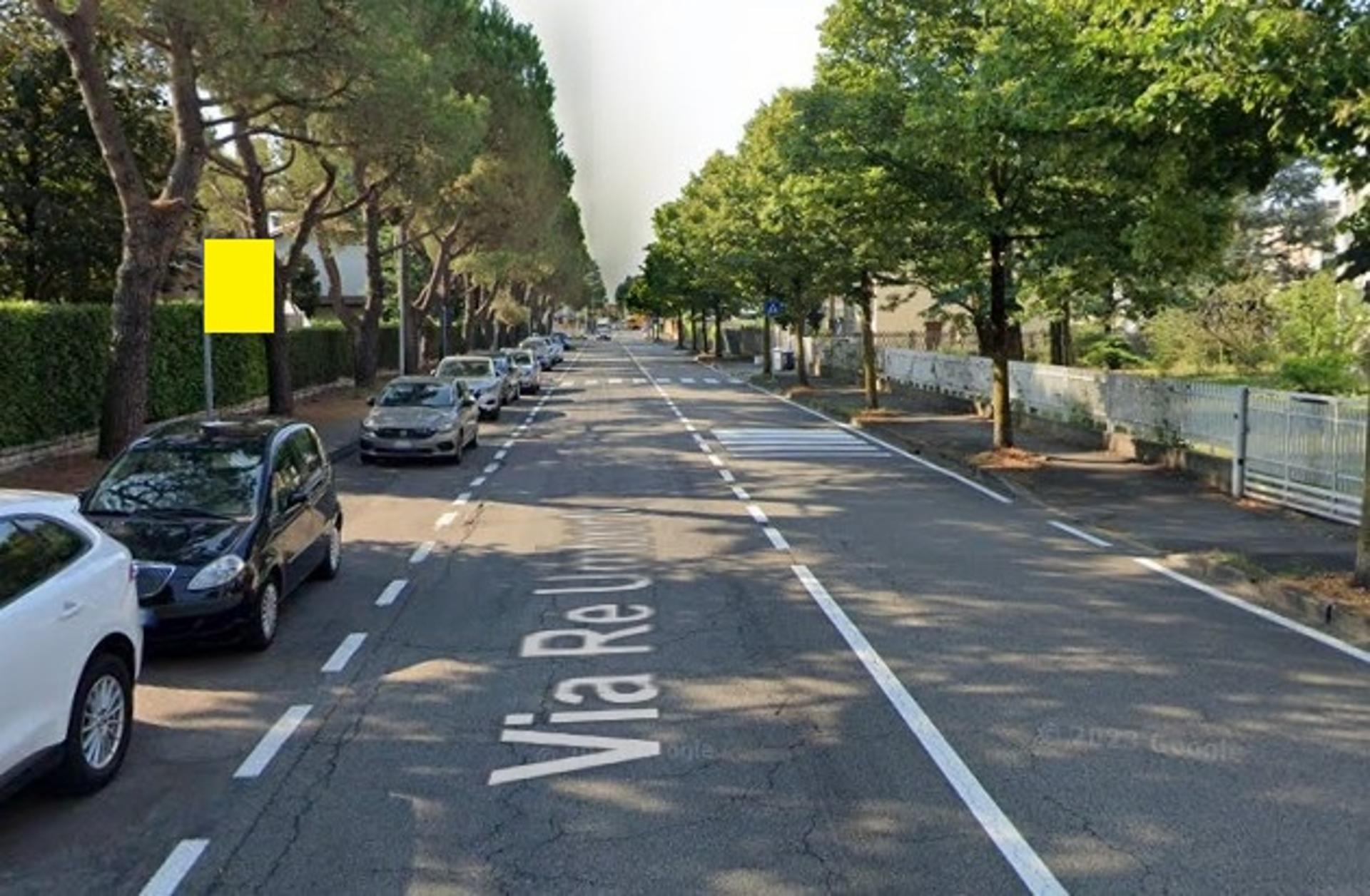 Impianto CARTELLONISTICA a Lainate, in zona Job Caffè