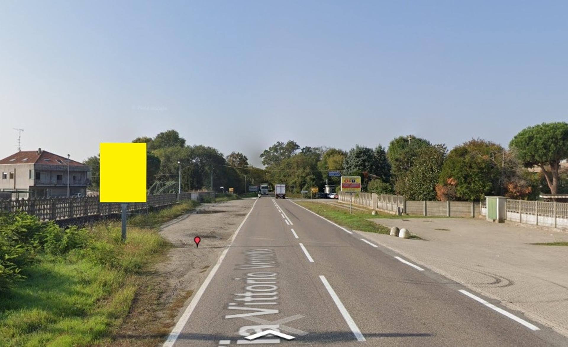 Impianto CARTELLONISTICA a Lonate Pozzolo, in zona Kingparking