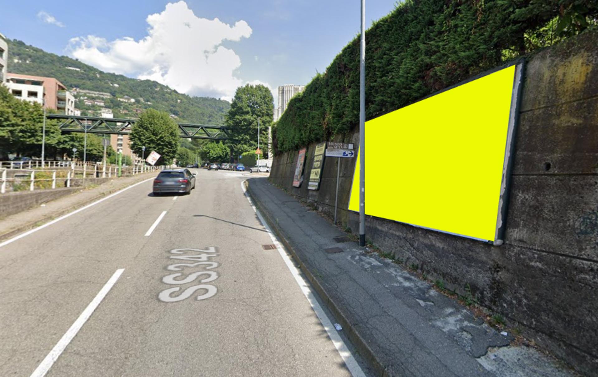 Impianto 6 X 3 a Como, in zona Cittadella