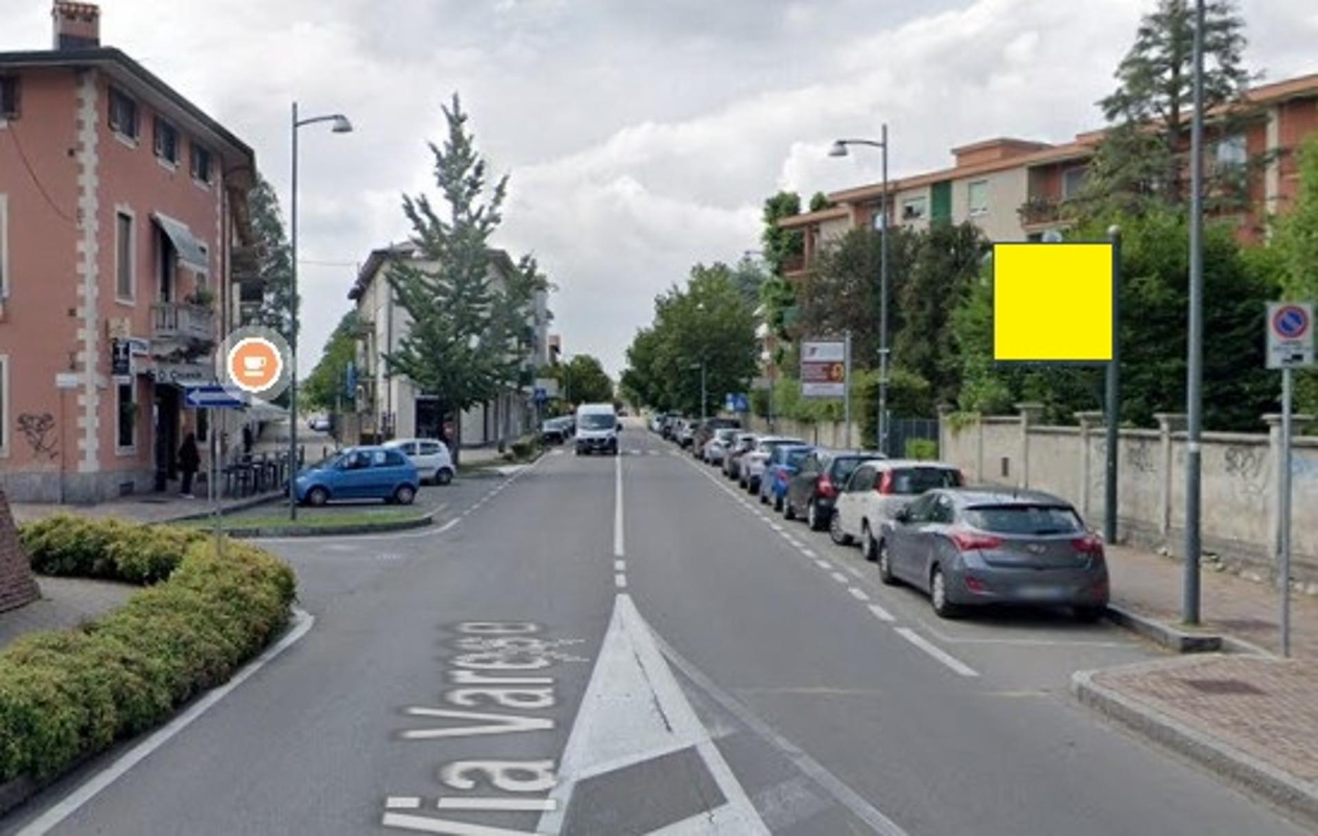 Impianto CARTELLONISTICA a Saronno, in zona Madonna