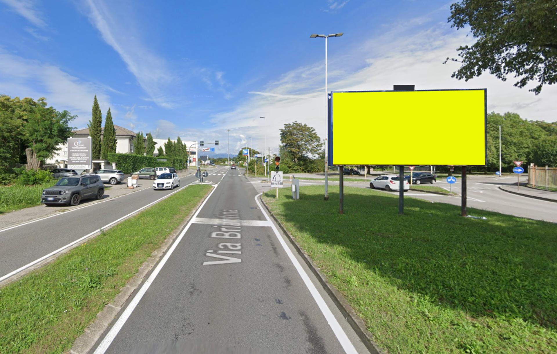Impianto 6 X 3 a Seregno, in zona Cisalfa outlet