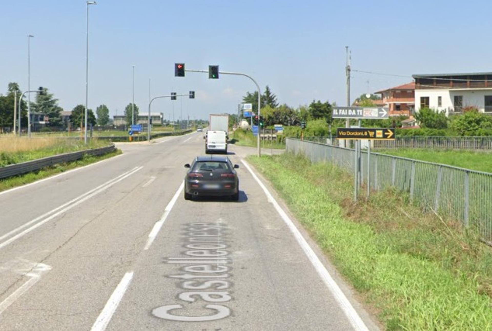 Impianto a S.P. 415 Km. 45+900/sx  Castelleone