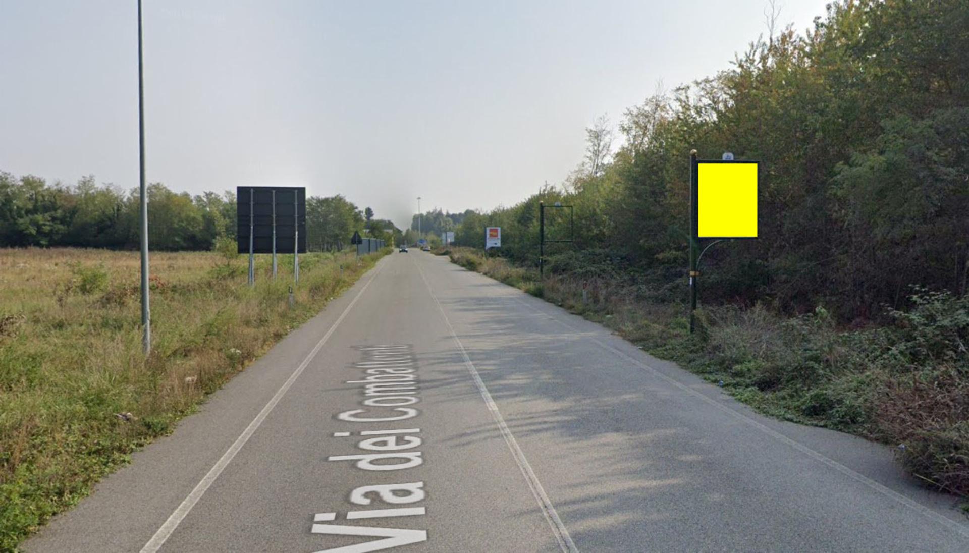 Impianto CARTELLONISTICA a Solbiate Olona, in zona Iper Farma