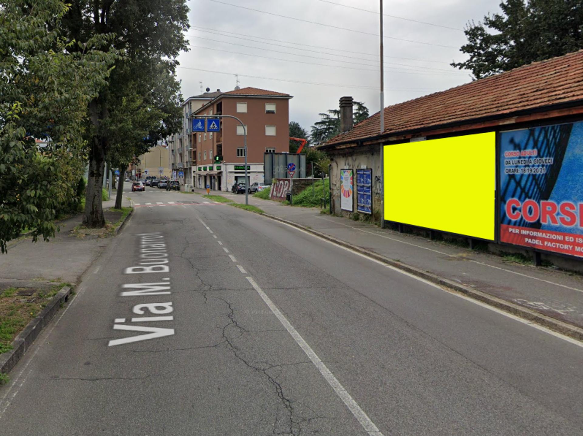 Impianto a Via Buonarroti fronte distributore civ.52  Monza