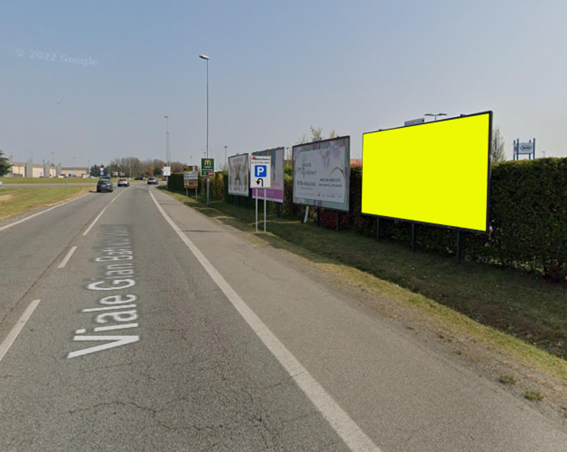 Impianto a Via Stucchi (rotonda Libertà) 4° verso rotonda  Monza