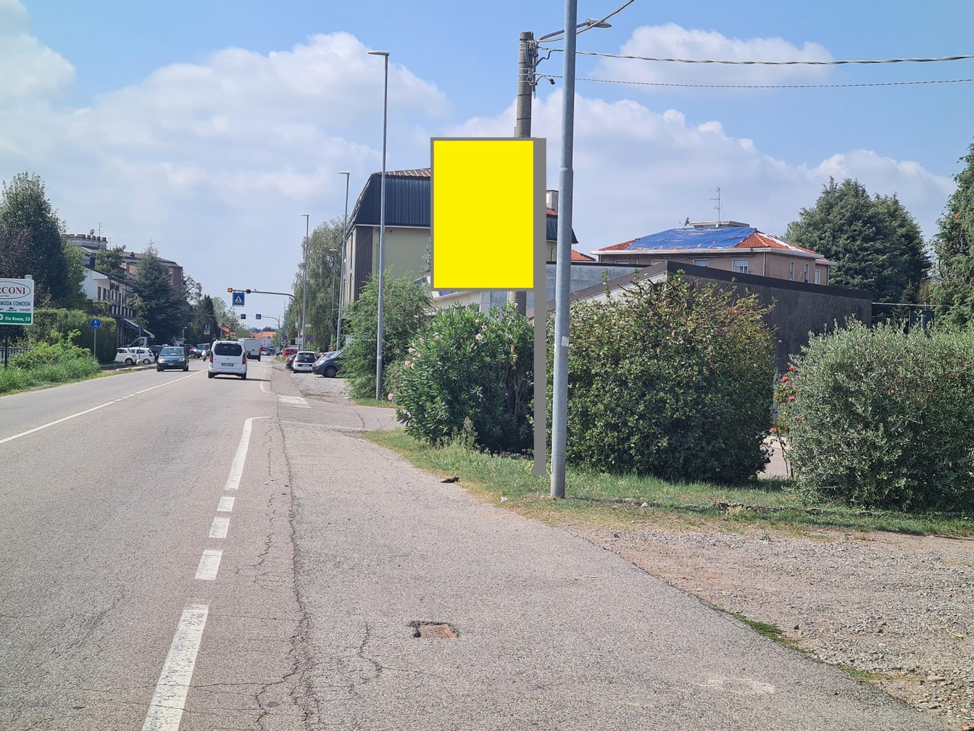 Impianto a Via IV Novembre 25 mt dopo cartello Sipe dir. Rescaldina S.P. 527 Km 21+655 lato dx 16 Uboldo