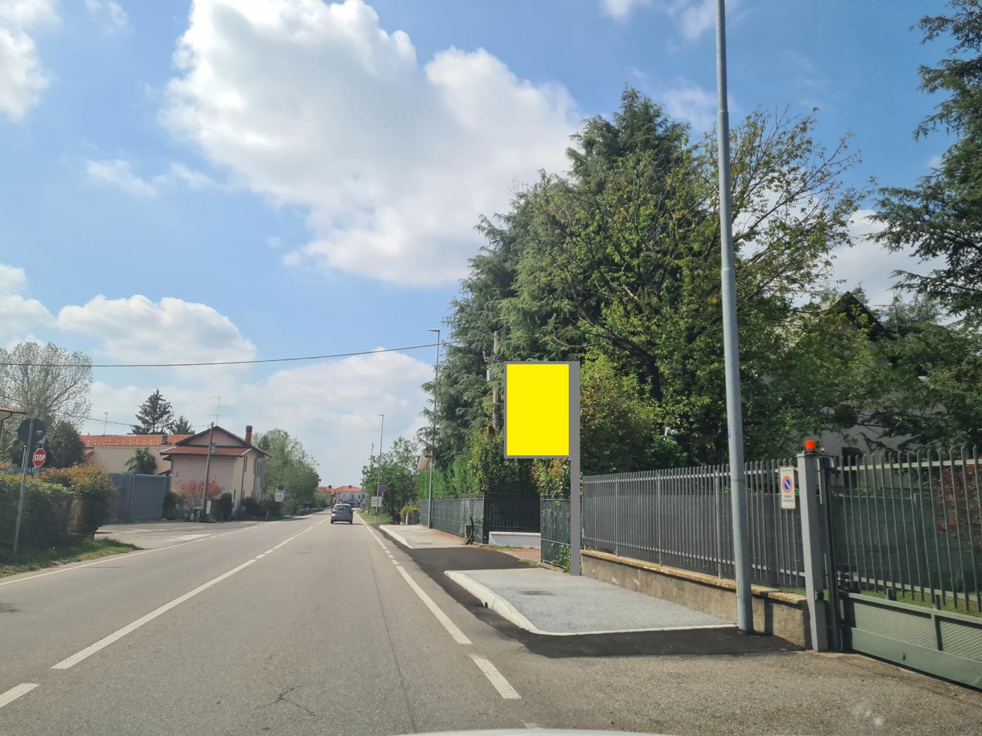 Impianto a Via IV Novembre tra civ. 32 e civ. 34  Uboldo