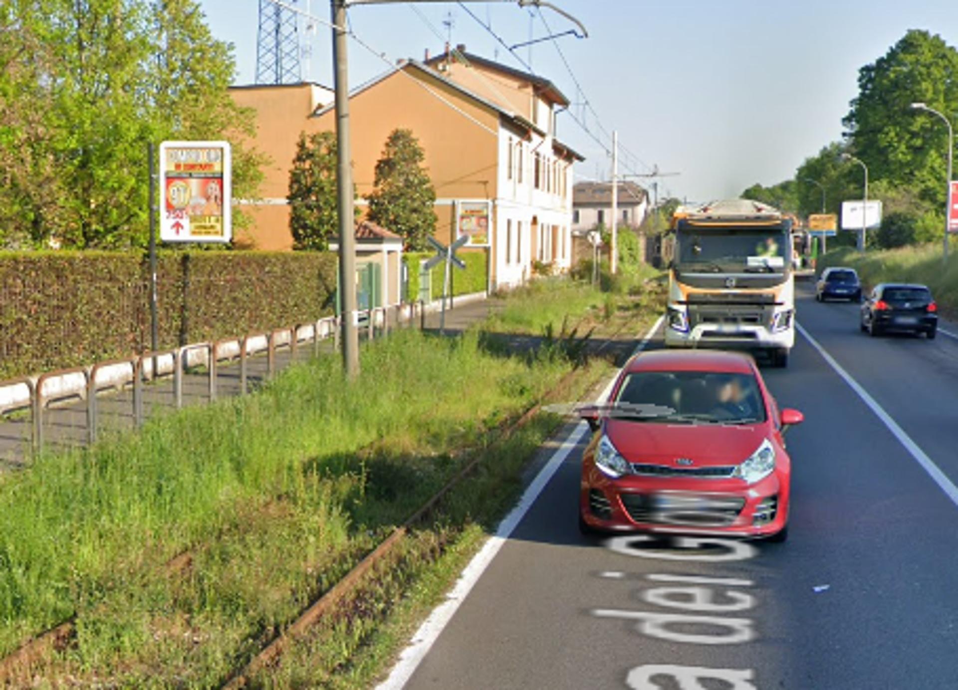 Impianto CARTELLONISTICA a Cormano, in zona Falar