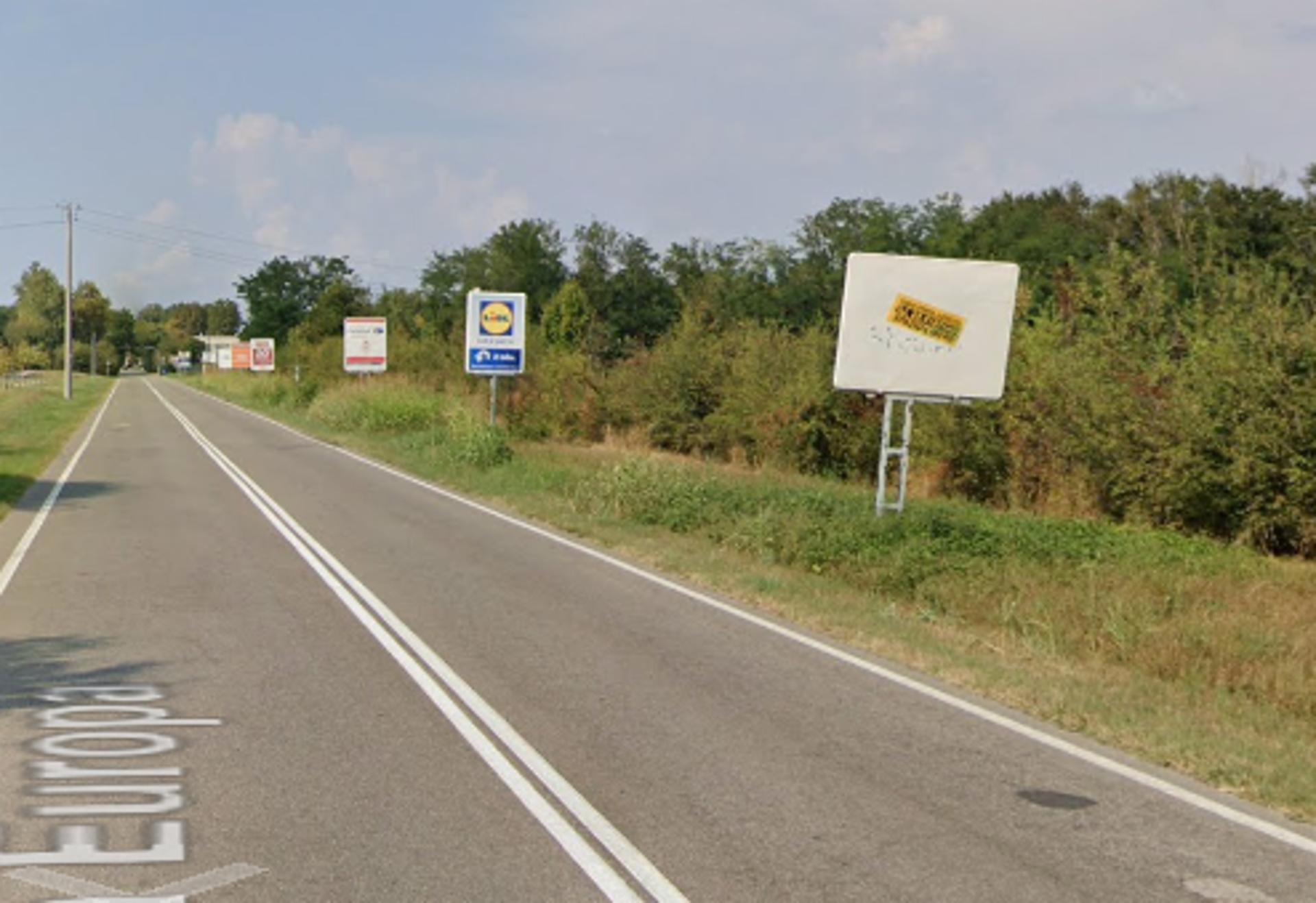 Impianto cartellonistica a Caronno Pertusella