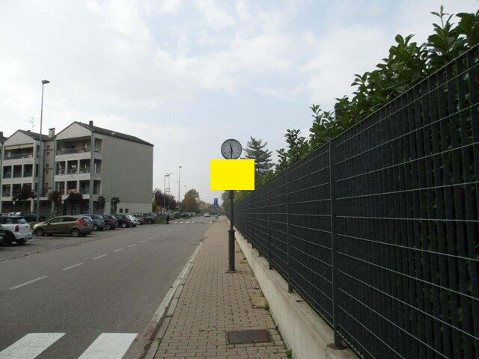 Impianto a VIA NENNI/INGRESSO PISCINE  Cassano Magnago