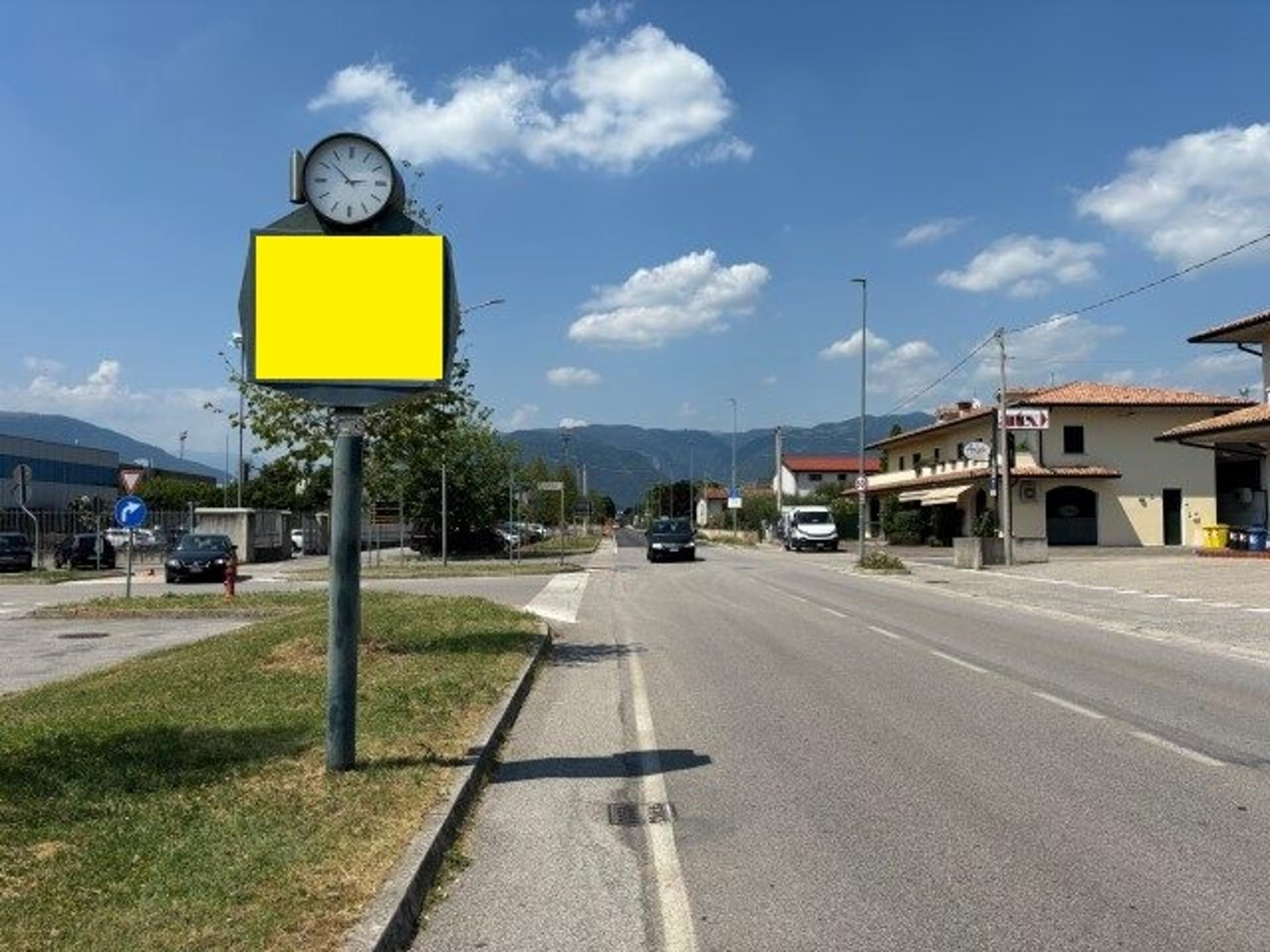 Impianto OROLOGIO a Cassola, in zona Iper casa