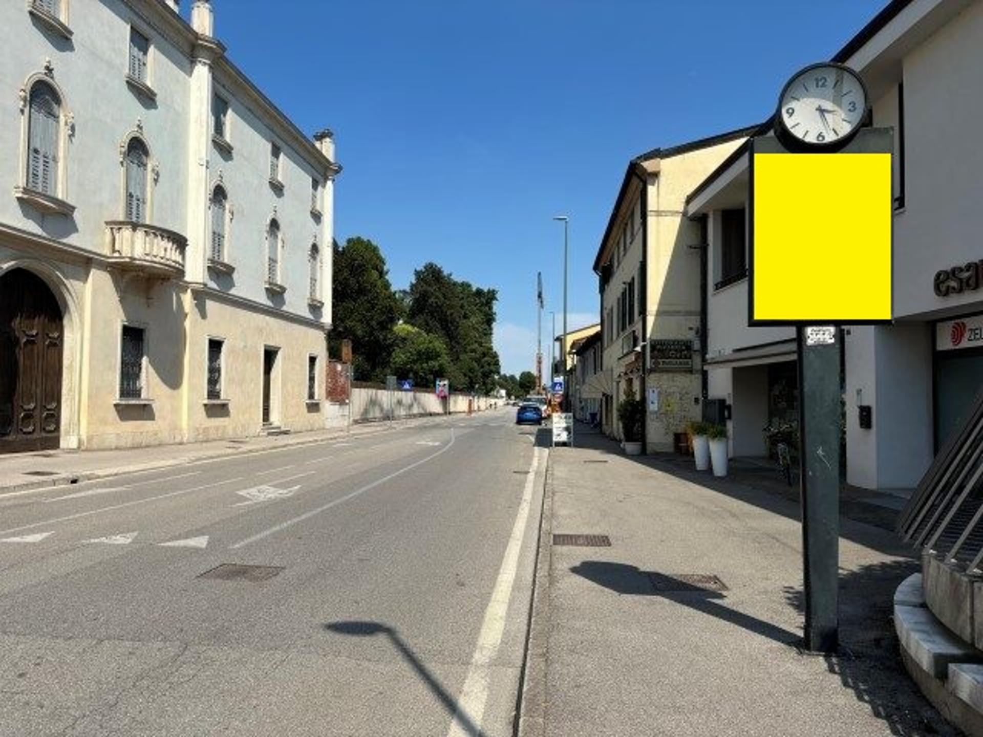 Impianto OROLOGIO a Castelfranco Veneto, in zona NaturaSì