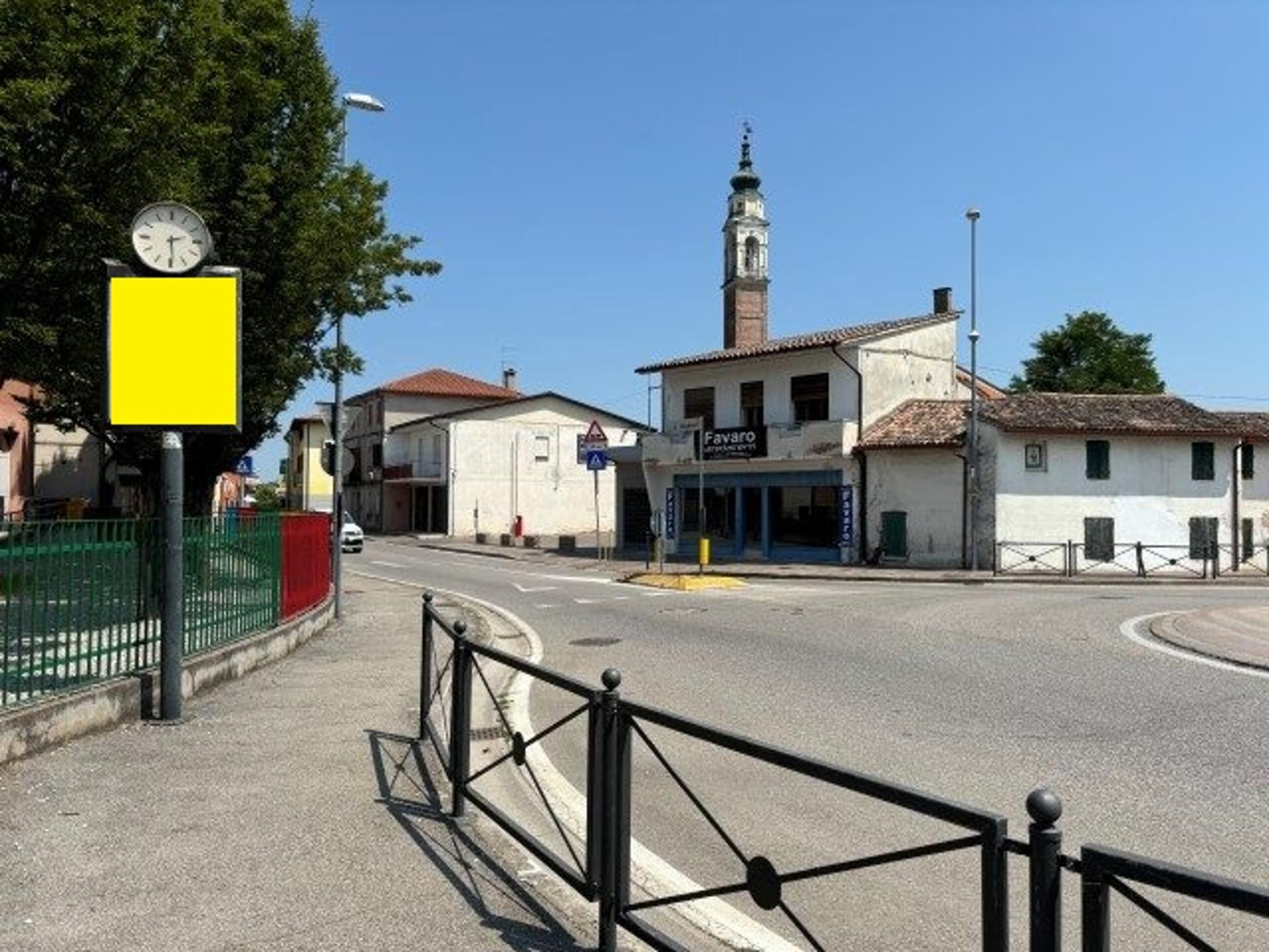 Impianto a VIA ALIGHIERI  FRAZ. BESSICA - ROTATORIA FRONTE SCUOLA  Loria
