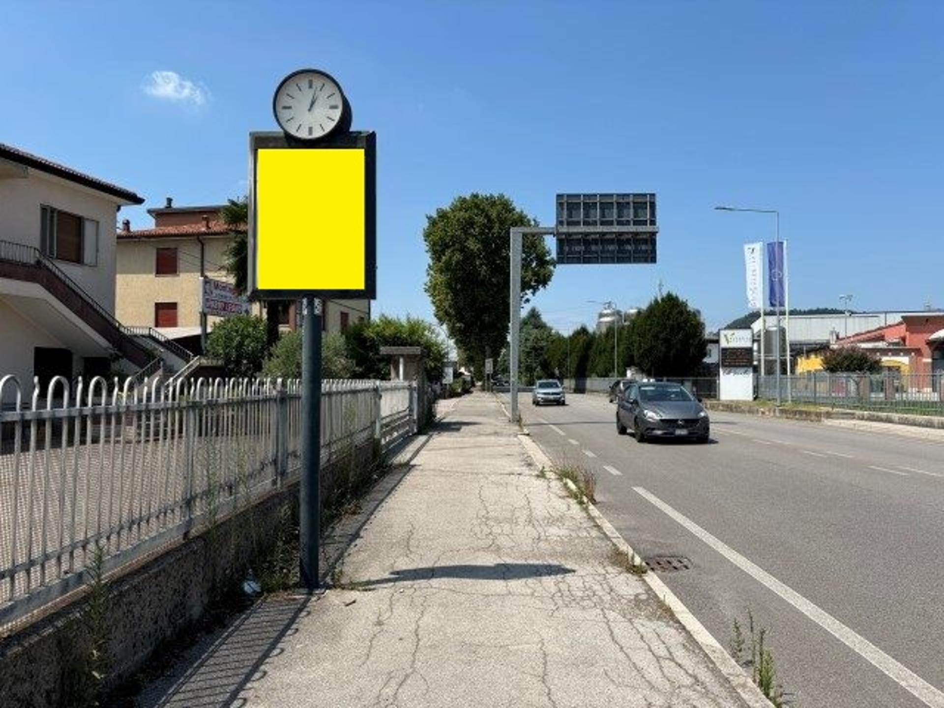 Impianto OROLOGIO a Montecchio Maggiore, in zona McDonald's