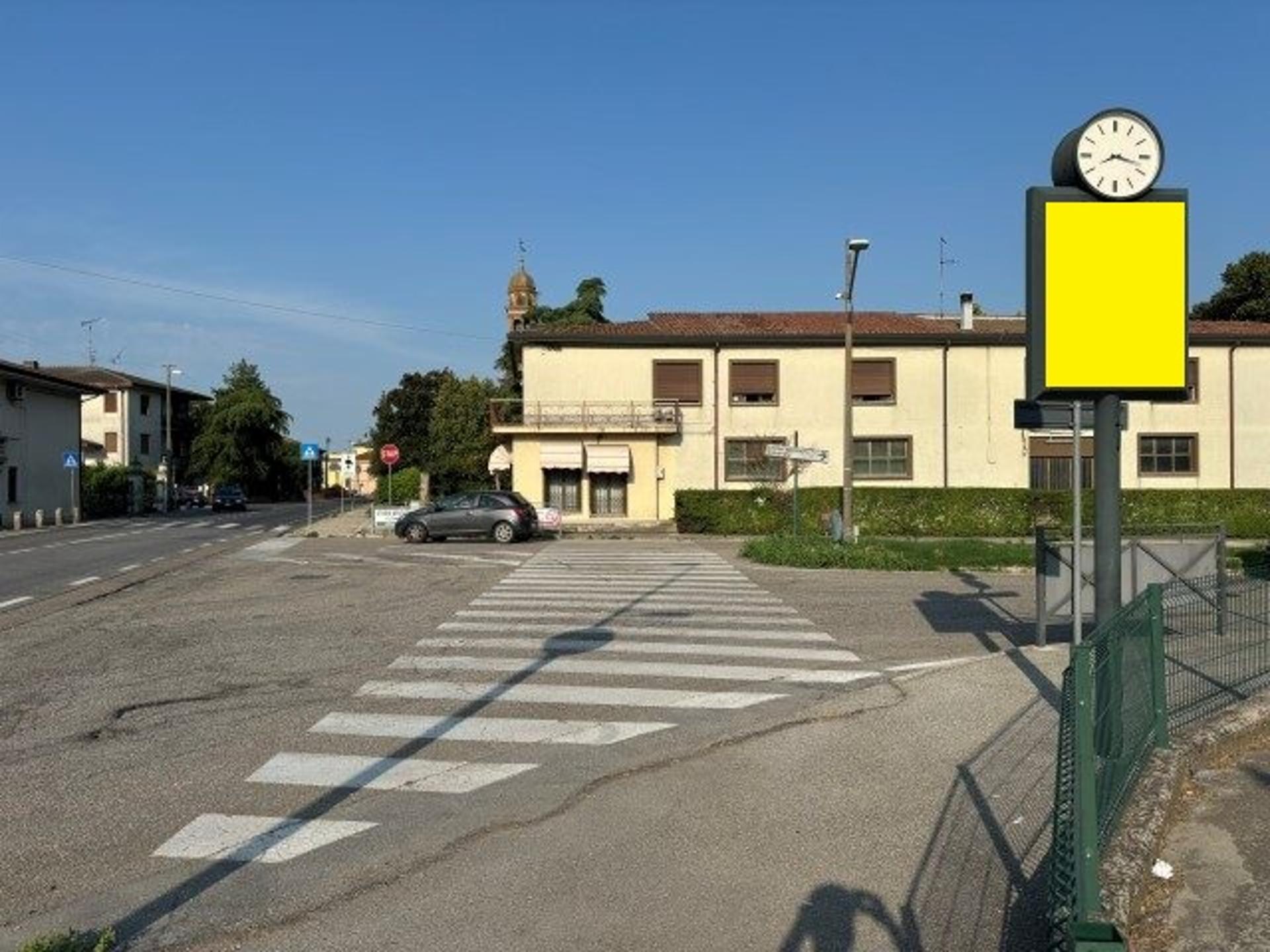Impianto a VIA ROMA EST S.R. 10 KM 361 + 773 SX  INCROCIO CON VIA FERRARI  Ospedaletto Euganeo