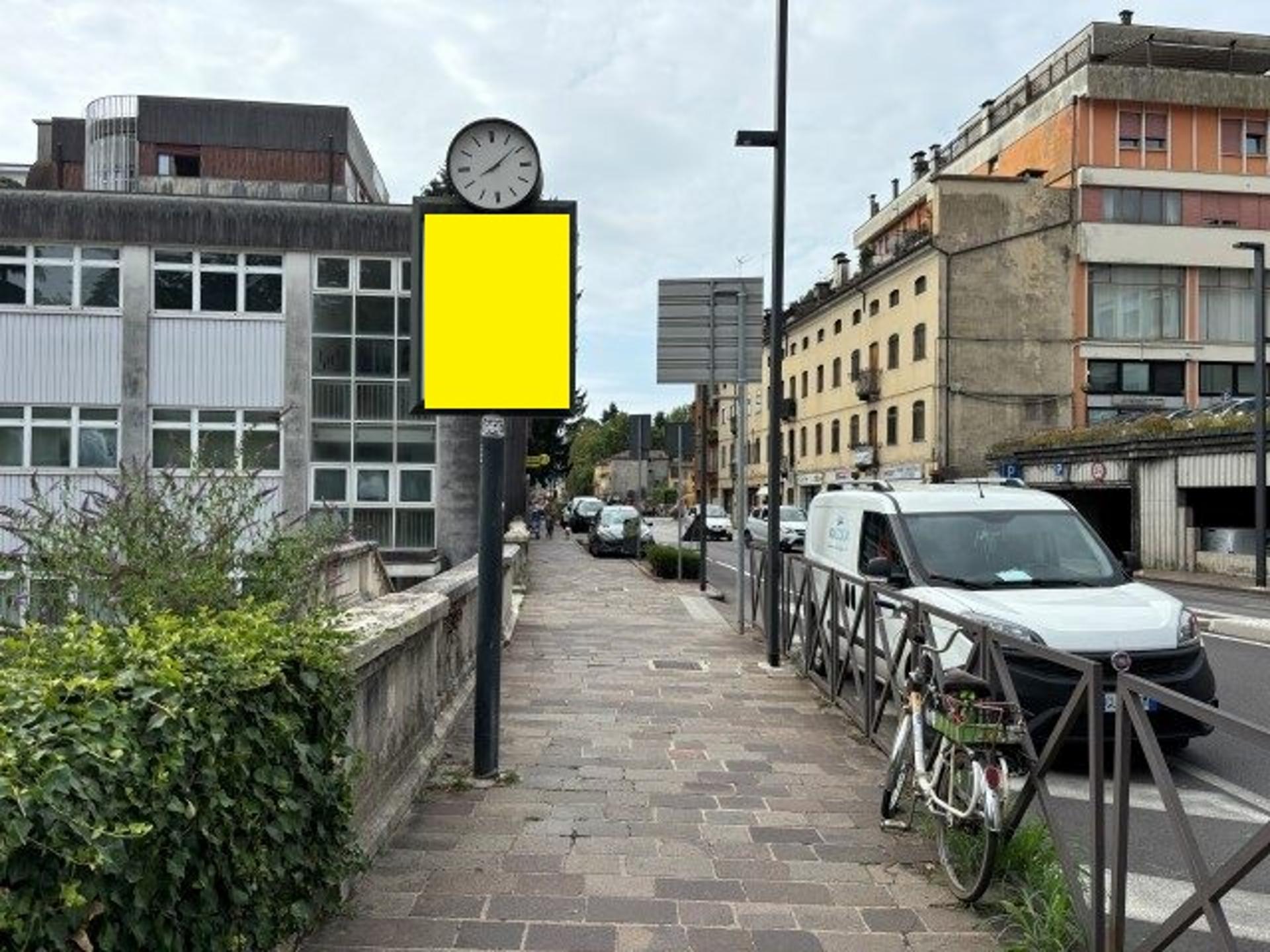 Impianto OROLOGIO a Valdagno, in zona Bar Dante