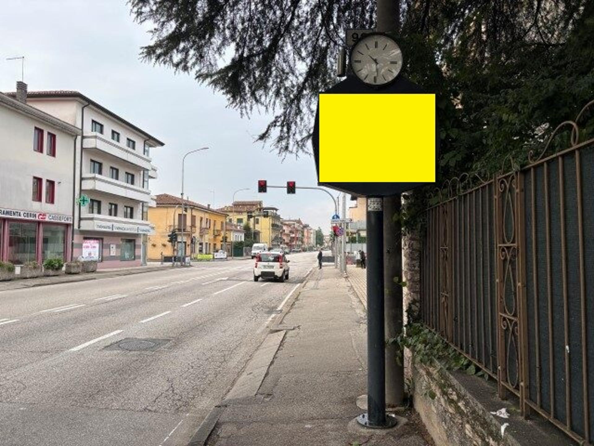 Impianto OROLOGIO a Vicenza, in zona Bolzani pasticceria