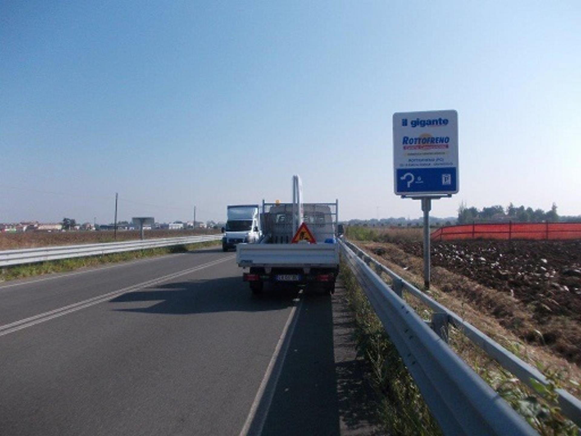Impianto CARTELLONISTICA a Piacenza, in zona Parco Norma Cossetto