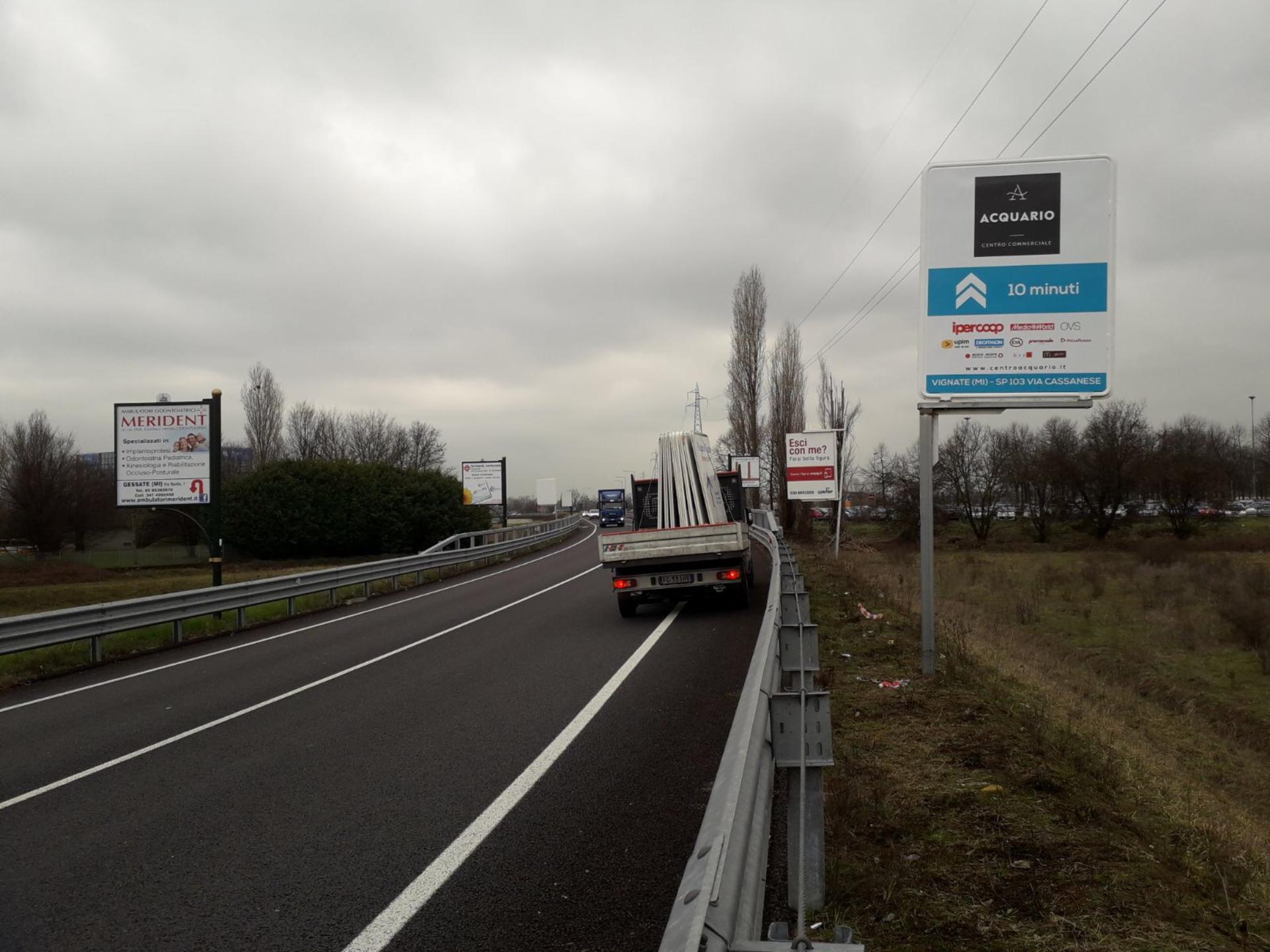 Impianto CARTELLONISTICA a Gessate, in zona McDonald's