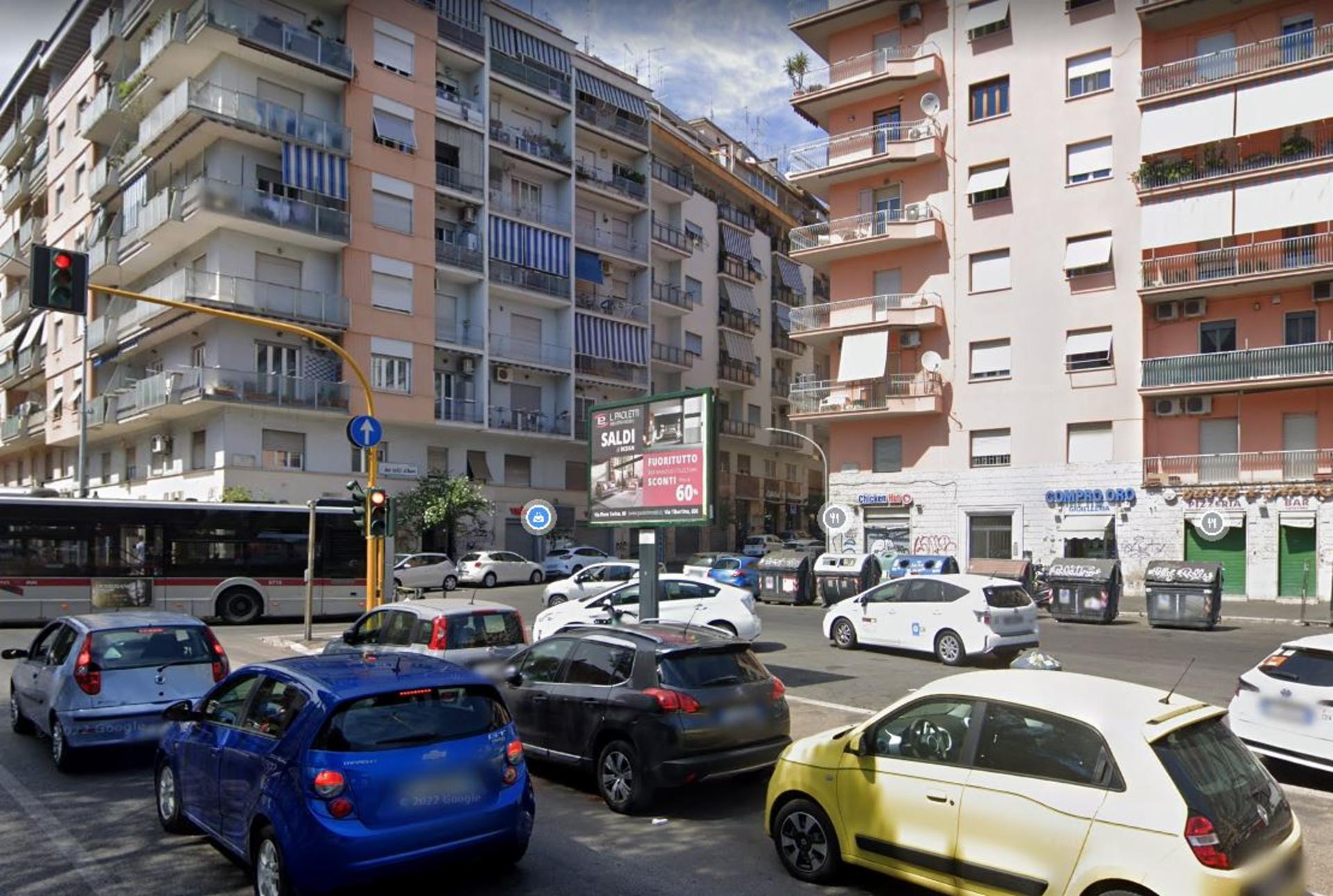 Impianto POSTER a Roma, in zona Todis