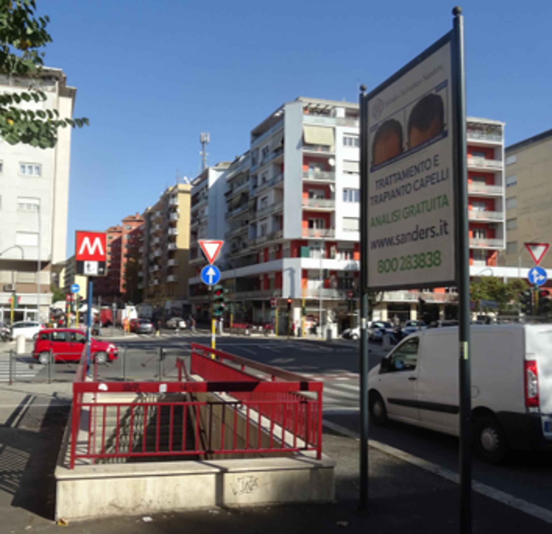 Impianto STENDARDO a Roma, in zona H&M