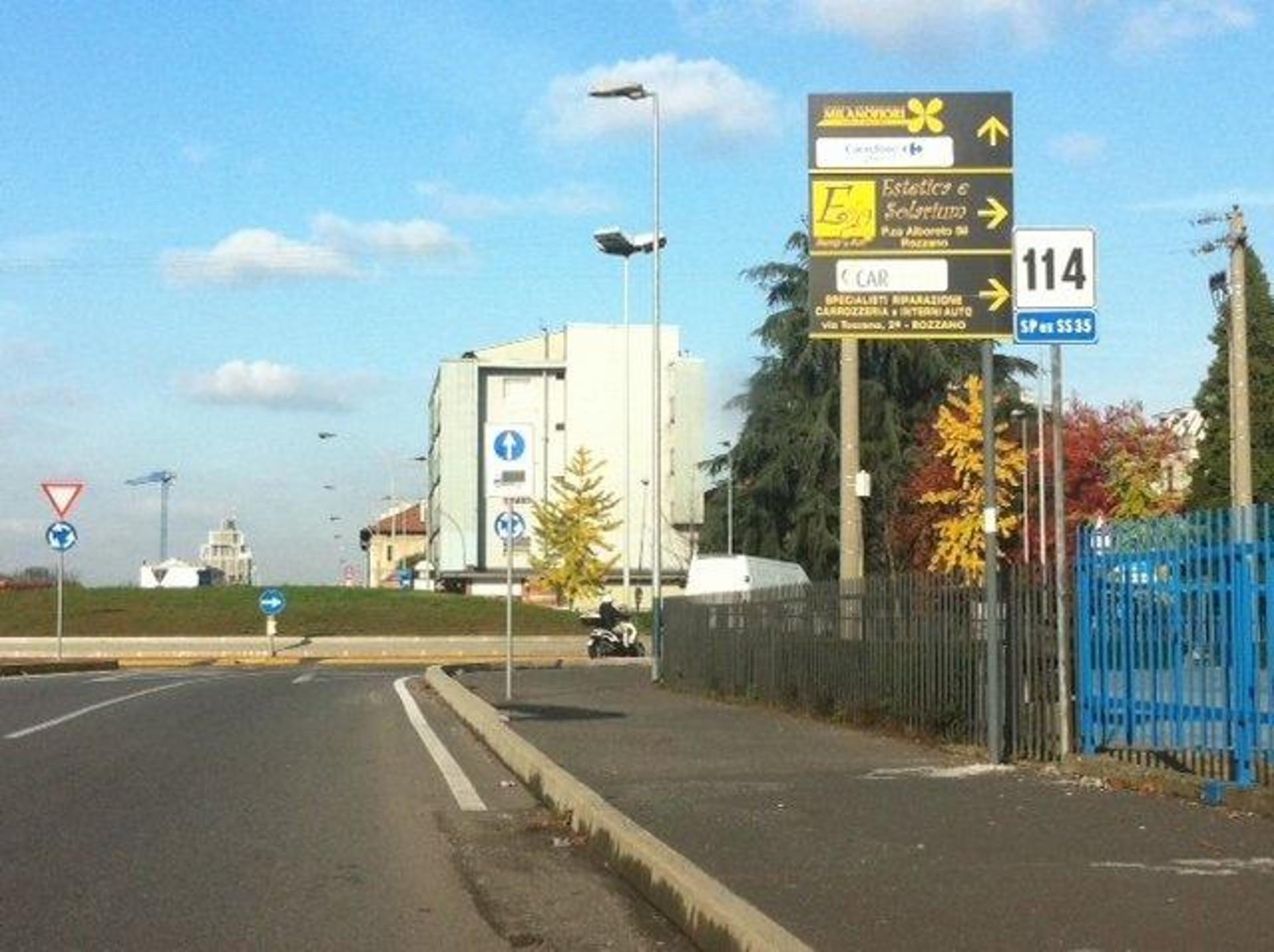 Impianto FRECCE / PREINSEGNE a Rozzano, in zona Scuola Primaria Via Milano