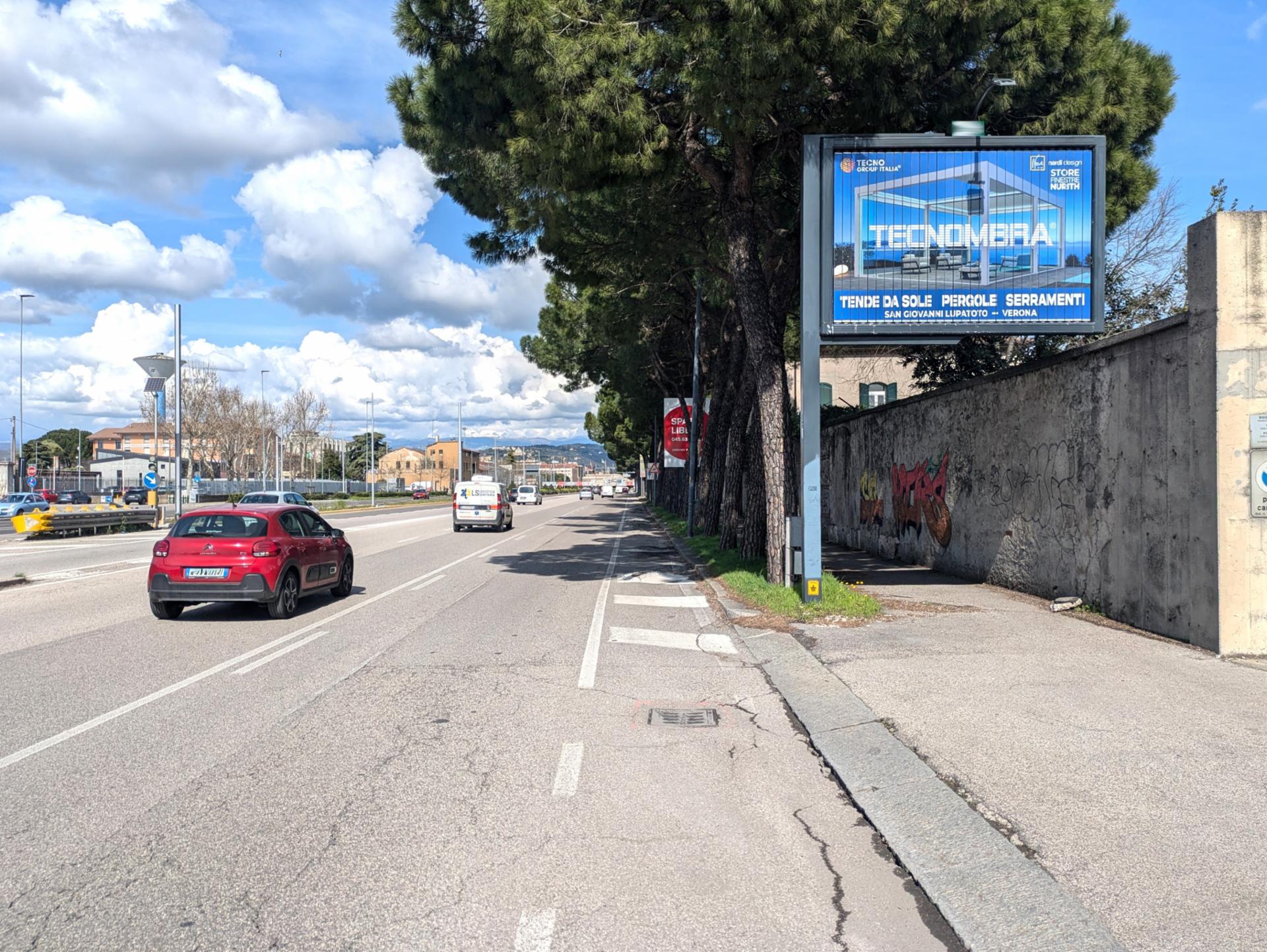 Impianto a Viale PIAVEin entrata (dir. Porta Nuova)  Verona