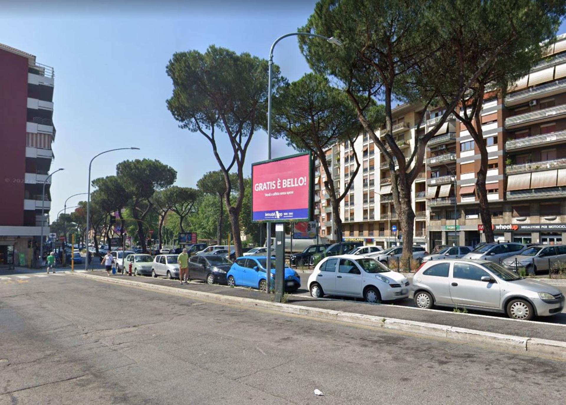 Impianto POSTER a Roma, in zona Lovable