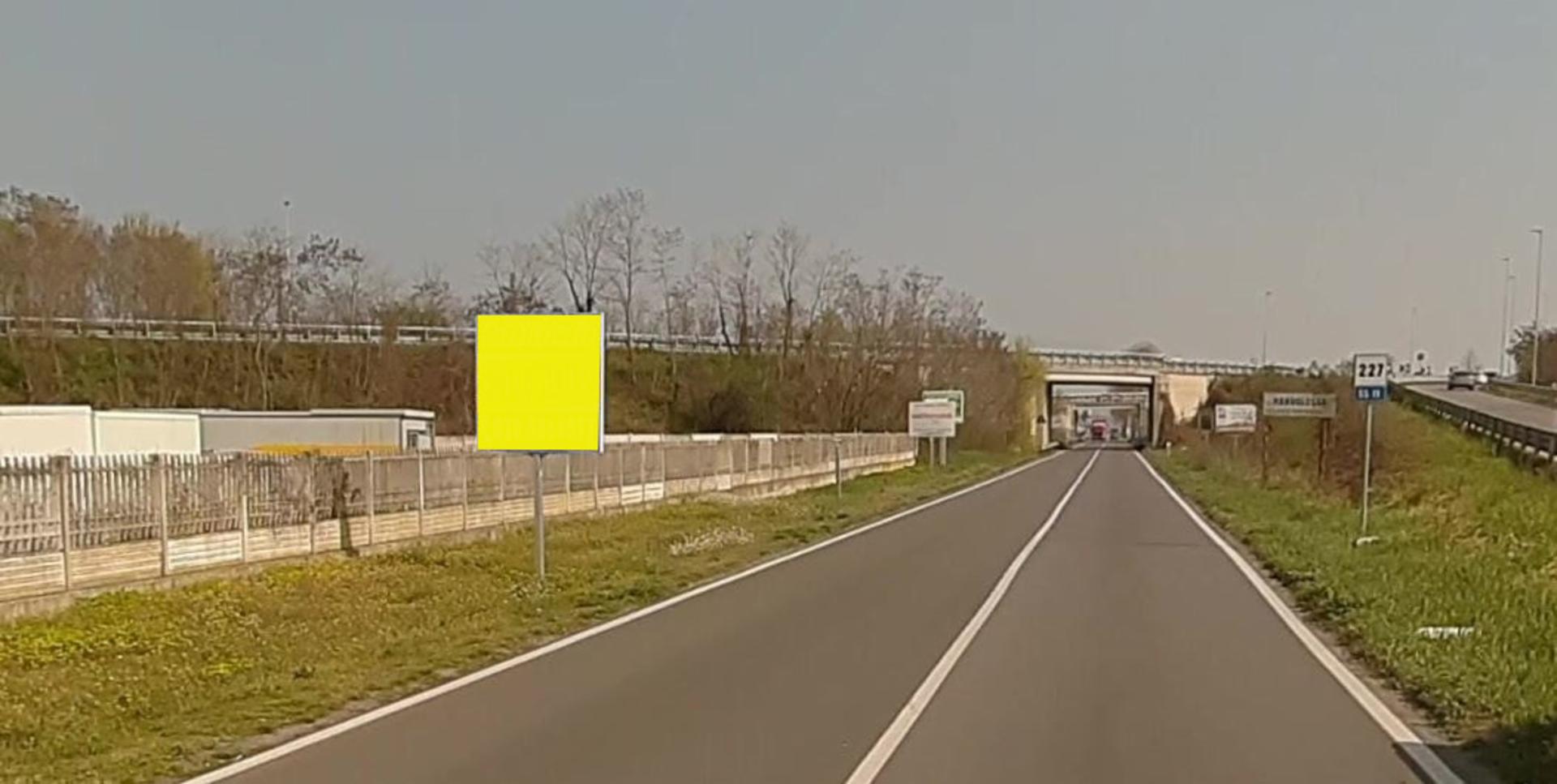 Impianto CARTELLONISTICA a Castegnato, in zona Castegnato - casc.barco