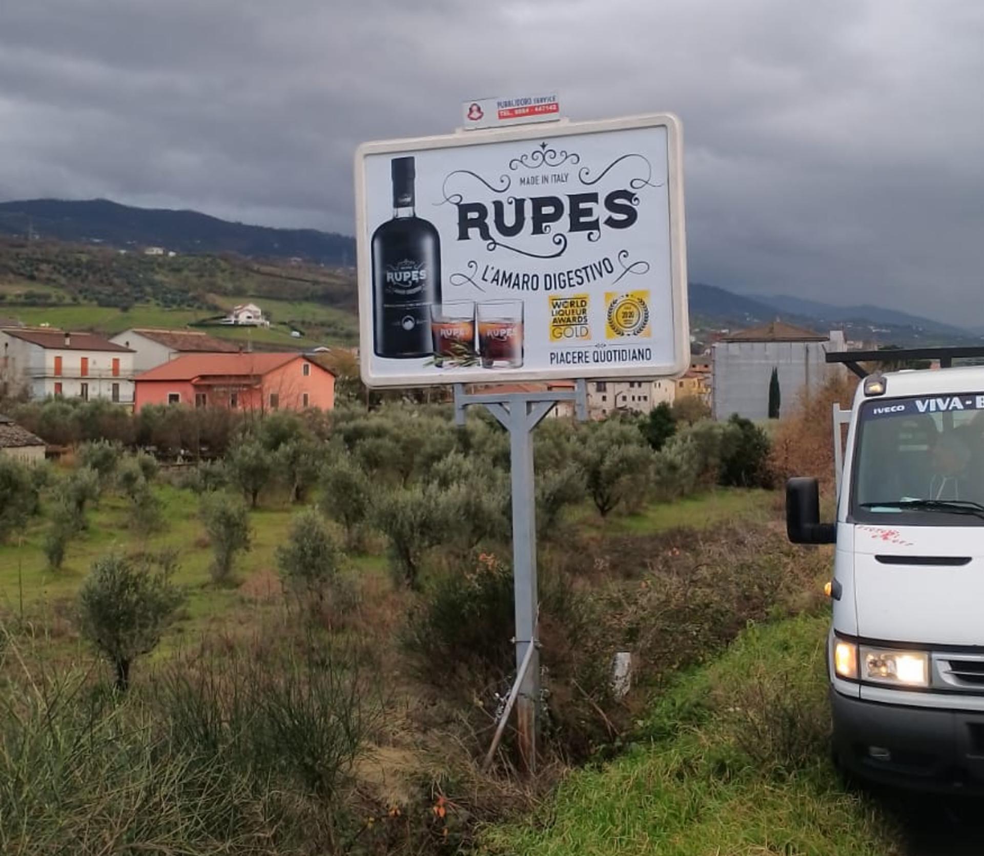 Impianto CARTELLONISTICA a Luzzi, in zona Kratos