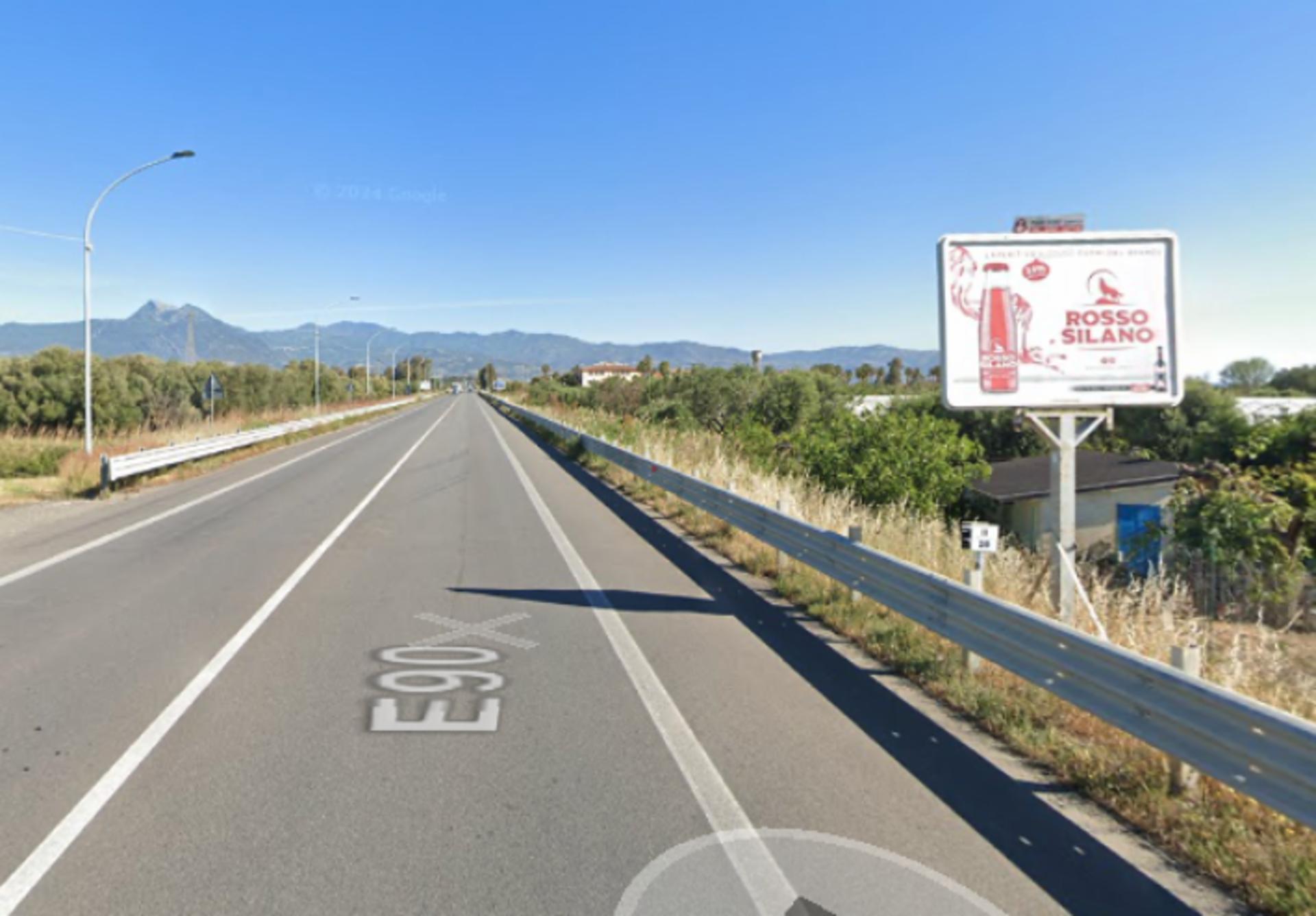 Impianto CARTELLONISTICA a Cassano all'Ionio, in zona Sybaris