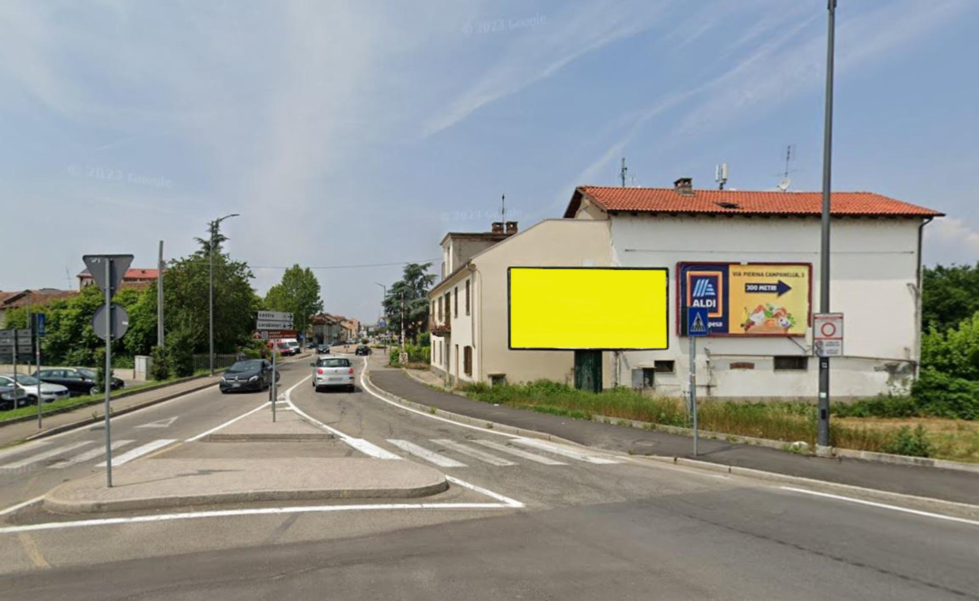 Impianto 6 X 3 a Asti, in zona Poltronesofà