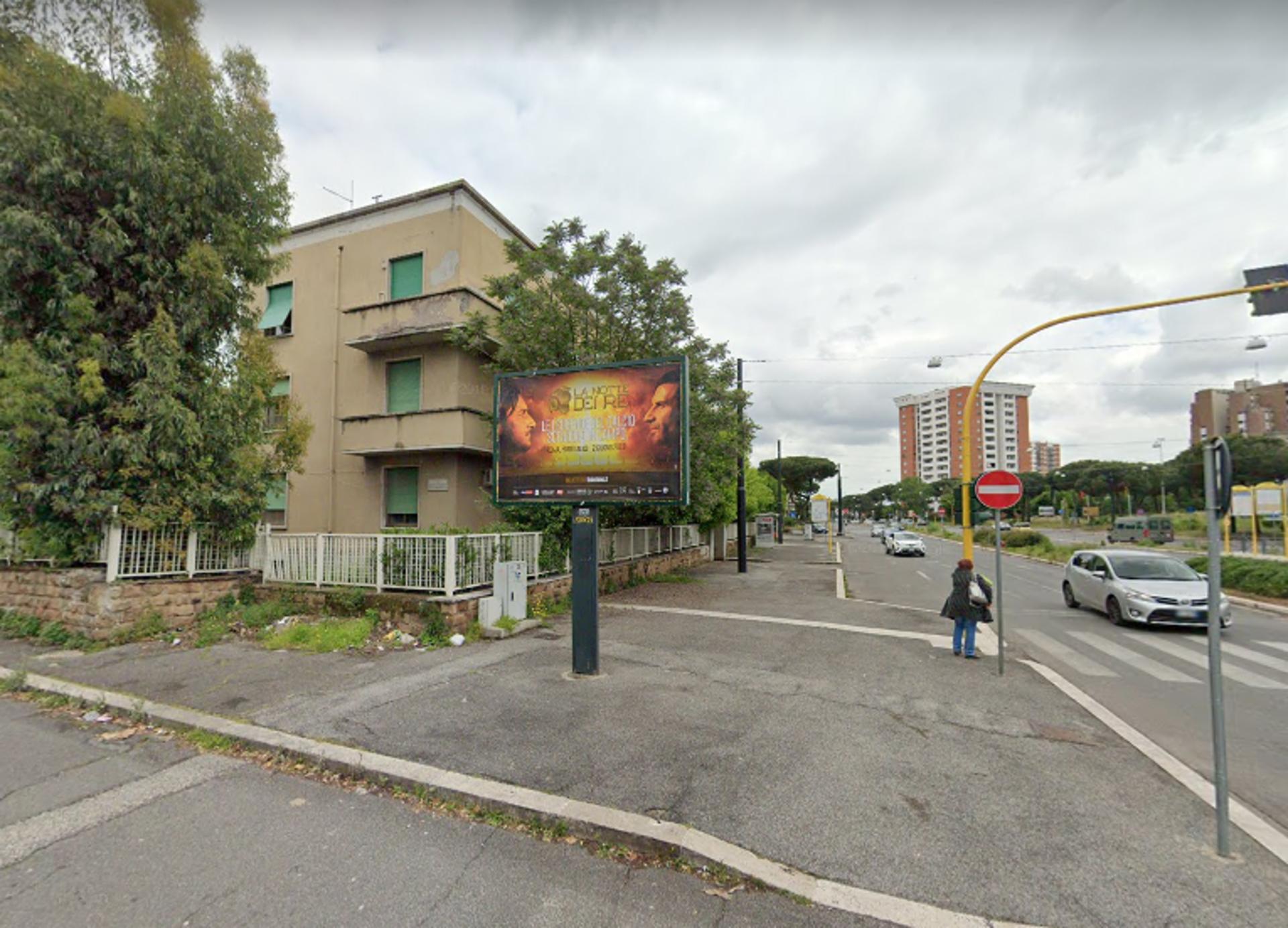 Impianto POSTER a Roma, in zona Ipercarni