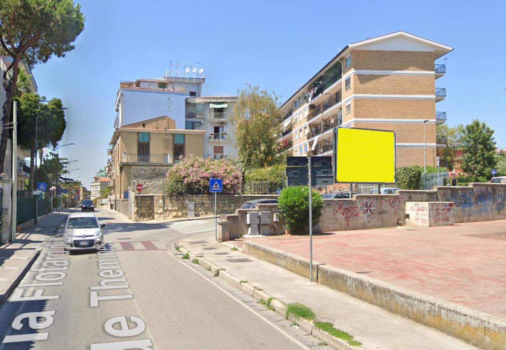 Impianto a VIA FLOTARD DE LAUZIERES DE THEMINES ANG SALUTE b  Portici