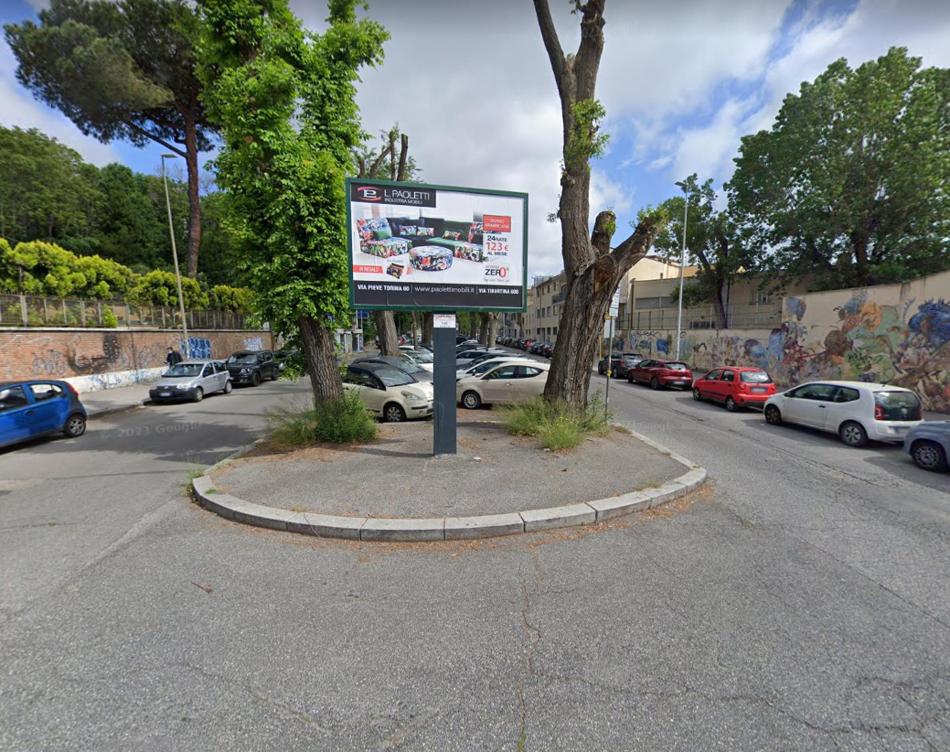 Impianto POSTER a Roma, in zona Conad