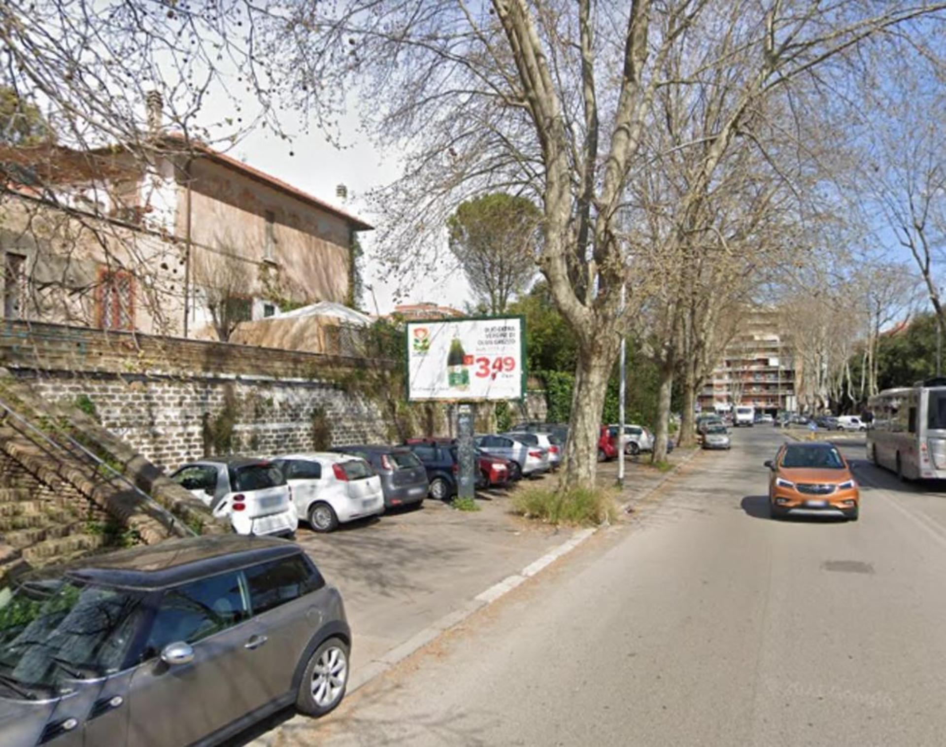 Impianto POSTER a Roma, in zona Moè