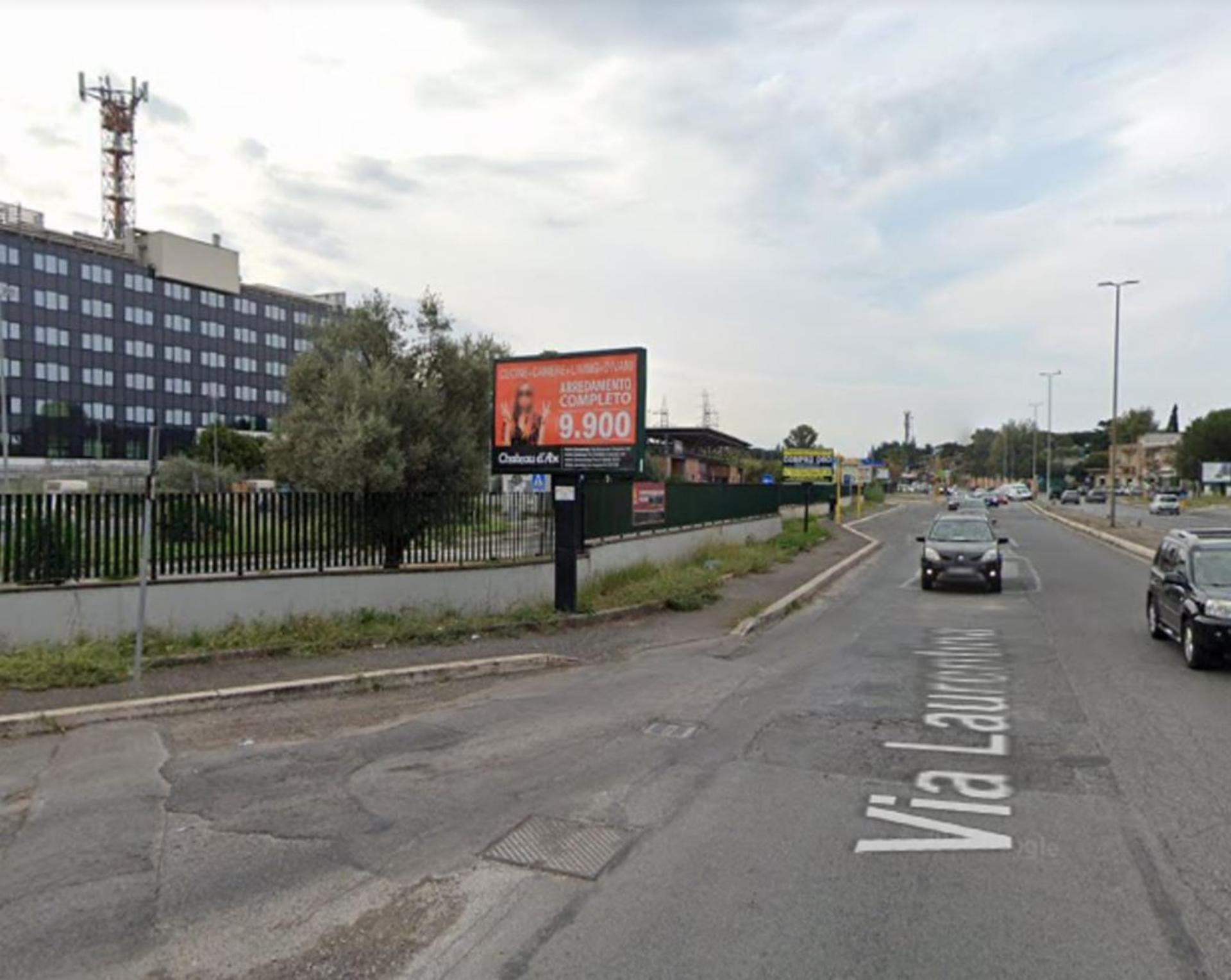 Impianto POSTER a Roma, in zona Poltronesofà