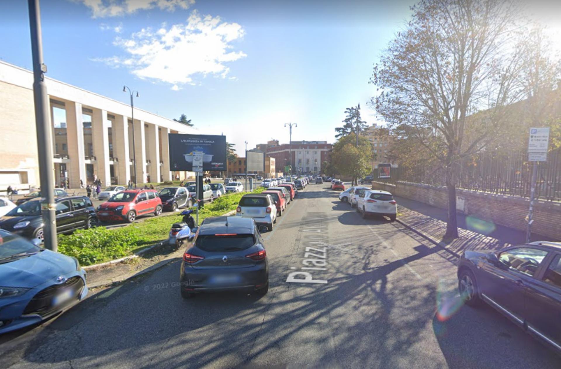 Impianto POSTER a Roma, in zona Chiesa della Divina Sapienza