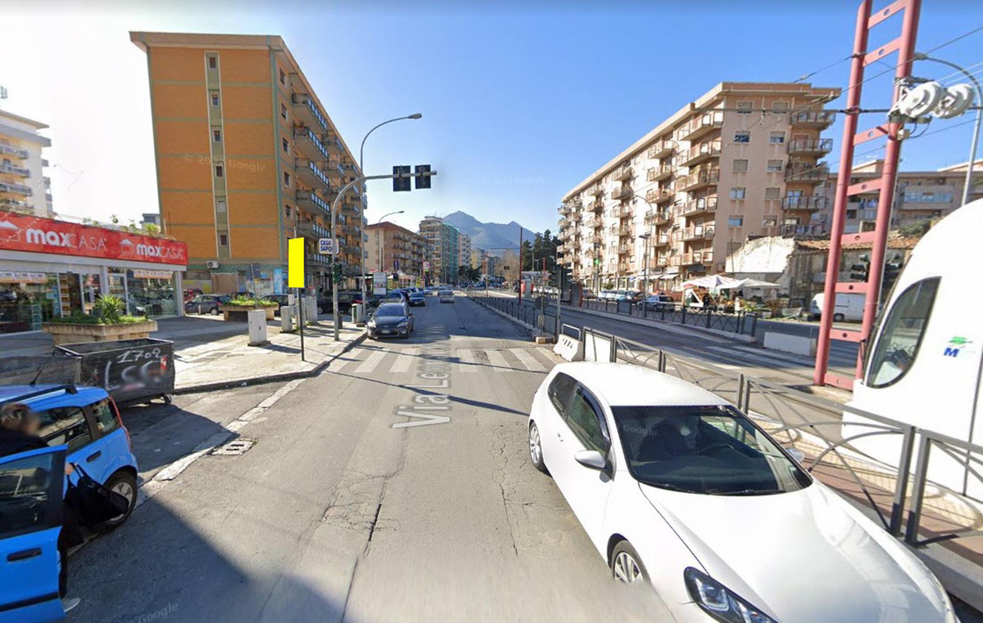 Impianto CARTELLONISTICA a Palermo, in zona Pino Ciacia Parrucchieri