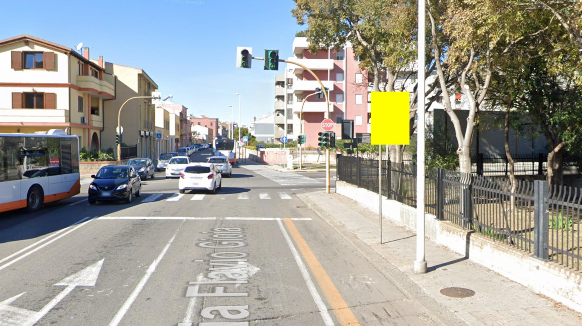 Impianto TARGA PALO a Cagliari, in zona Scuola Secondaria di Primo Grado Ugo Foscolo